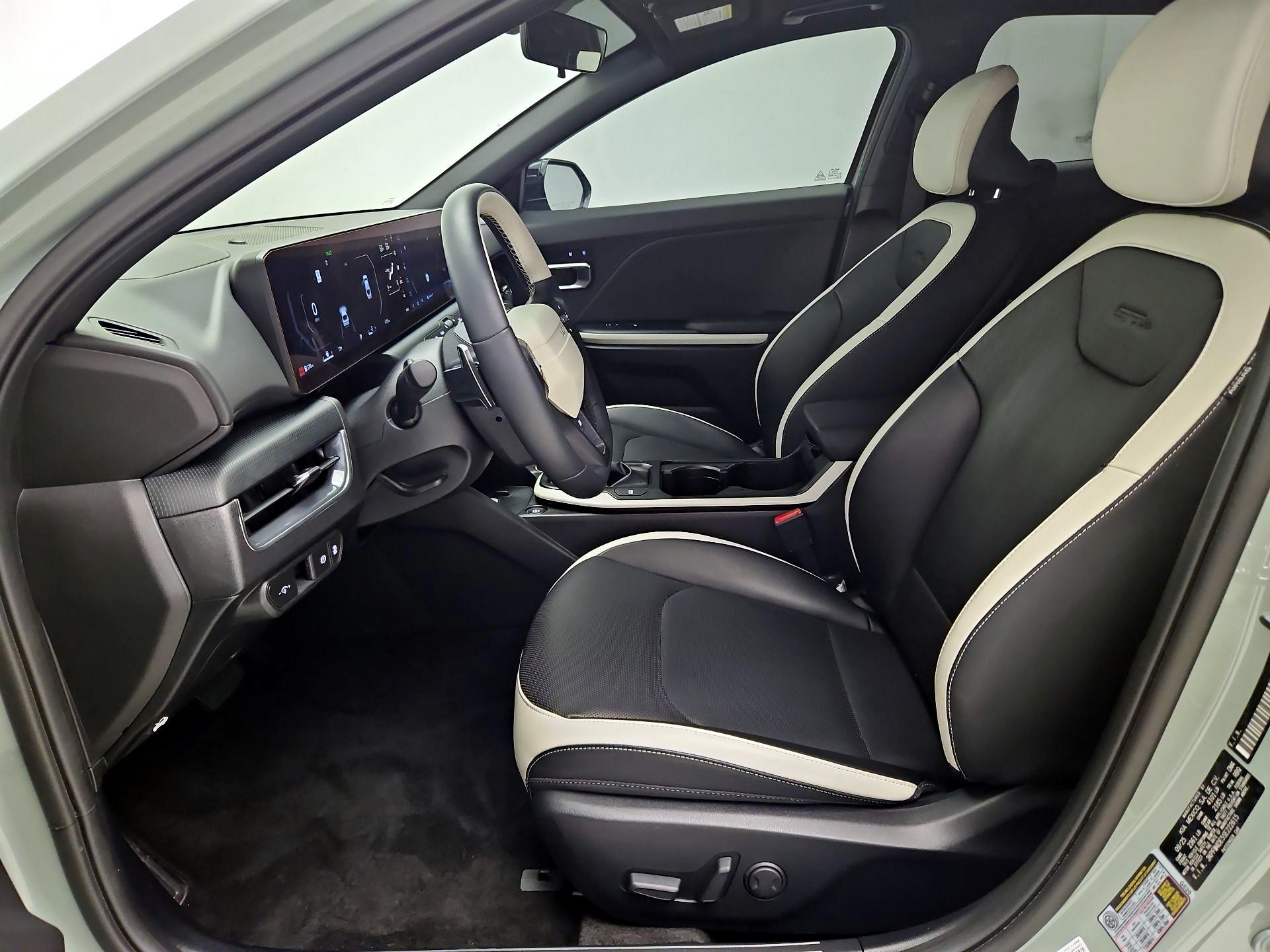 Thumbnail: 2025 Kia K4 - 11