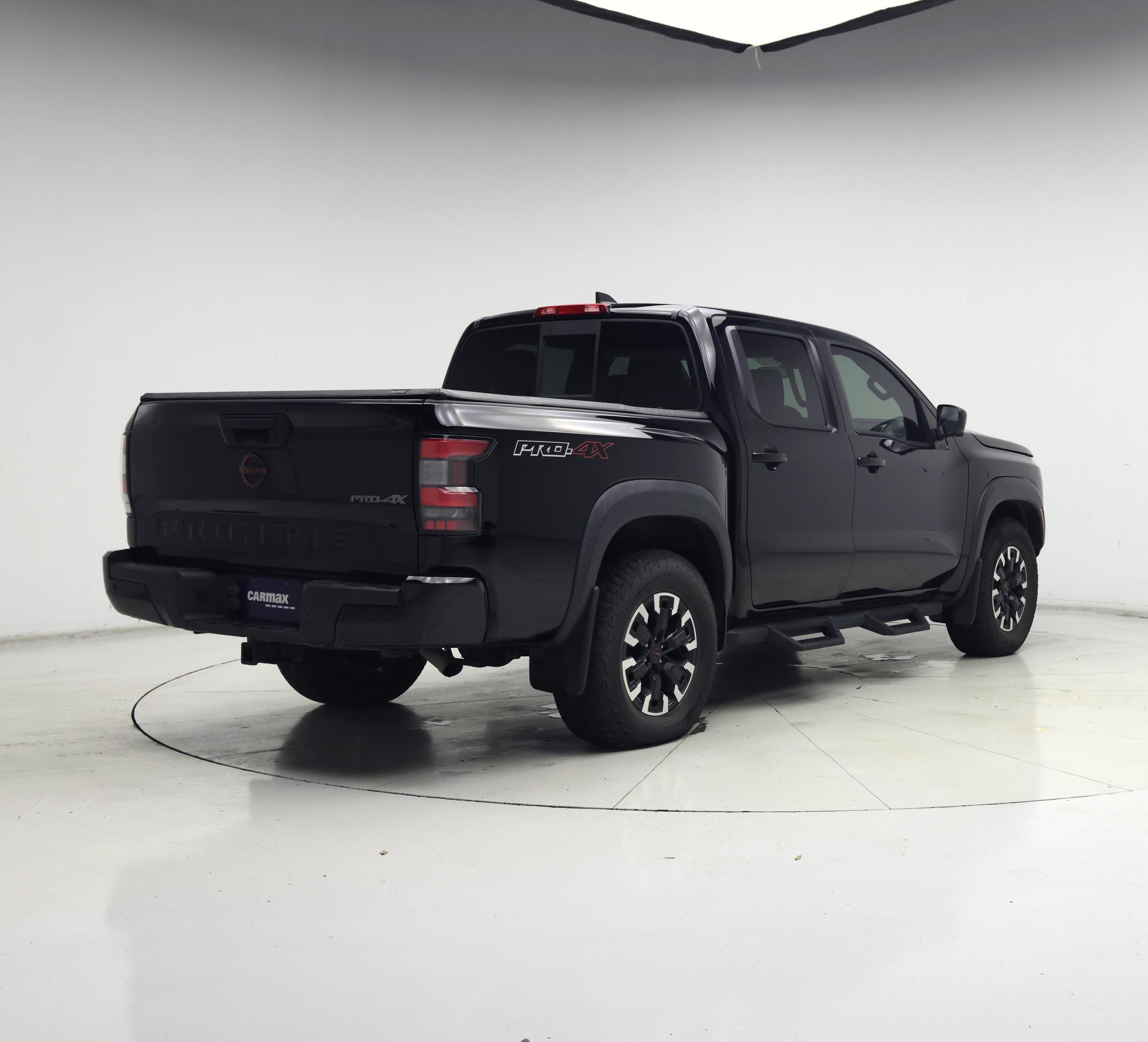 Thumbnail: 2022 Nissan Frontier - 8