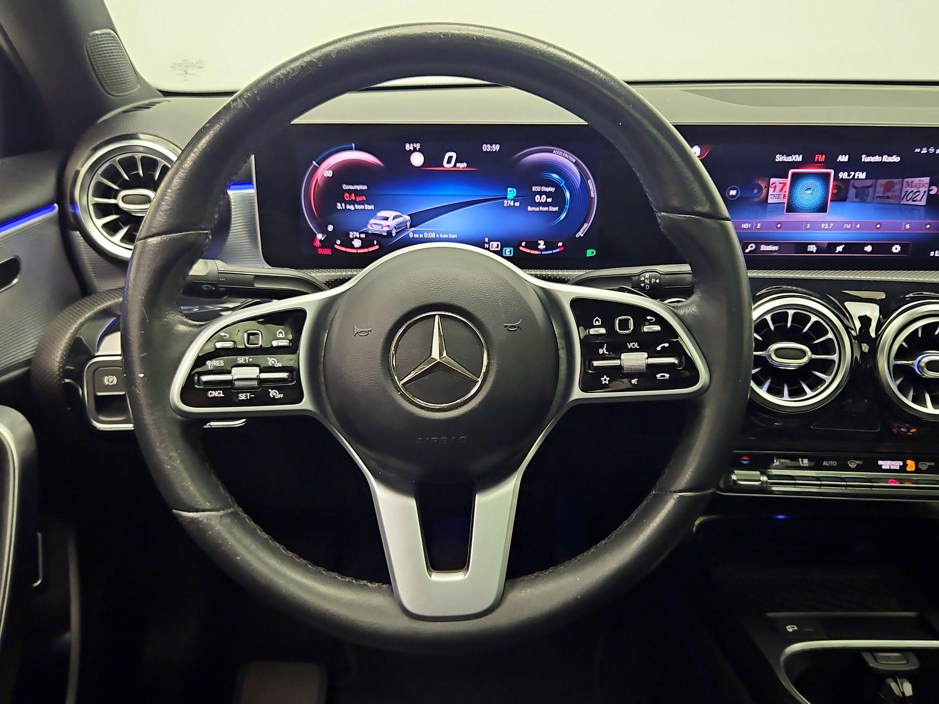 Thumbnail: 2019 Mercedes-Benz A-Class - 10