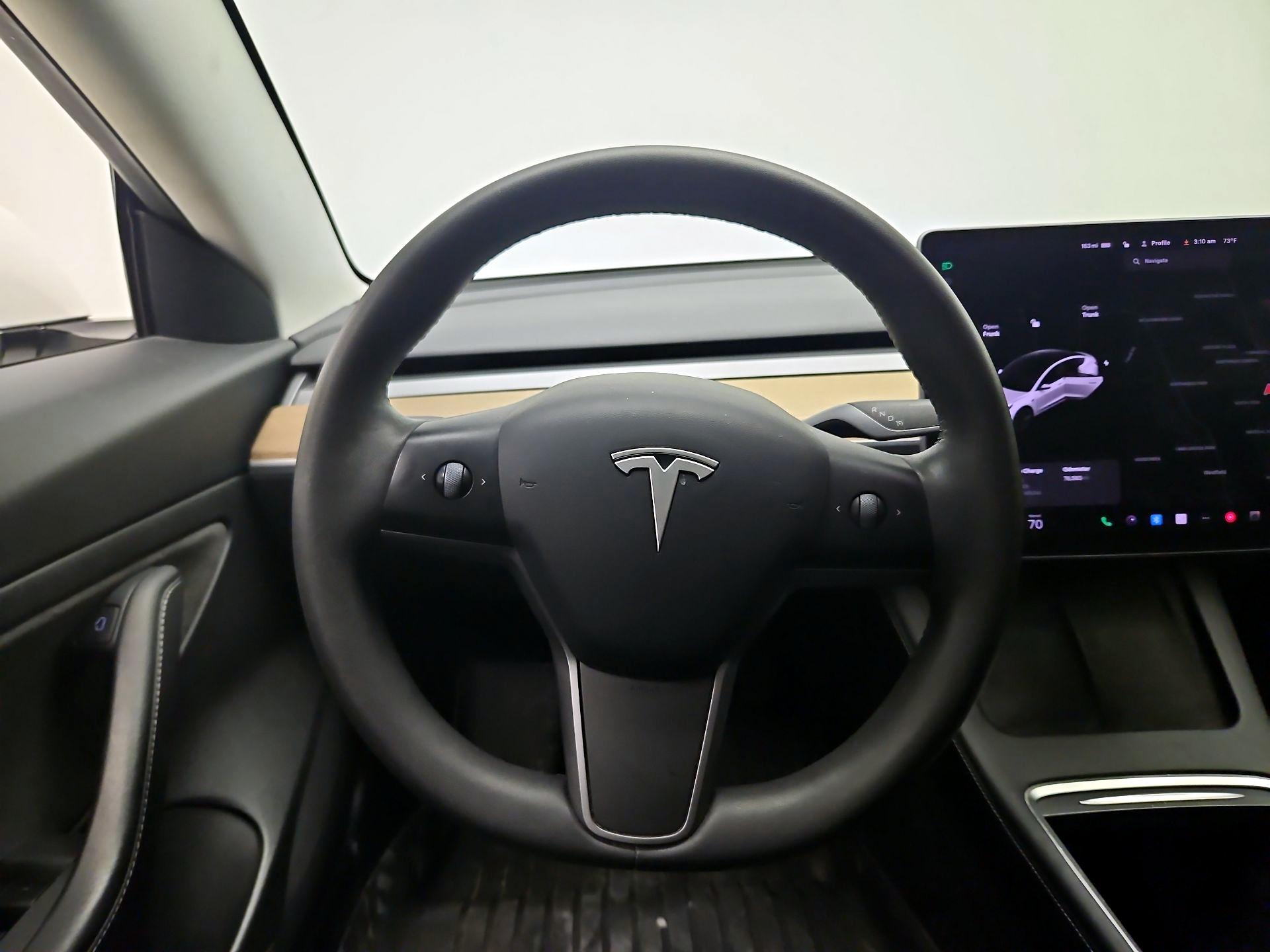 Thumbnail: 2021 Tesla Model 3 - 10