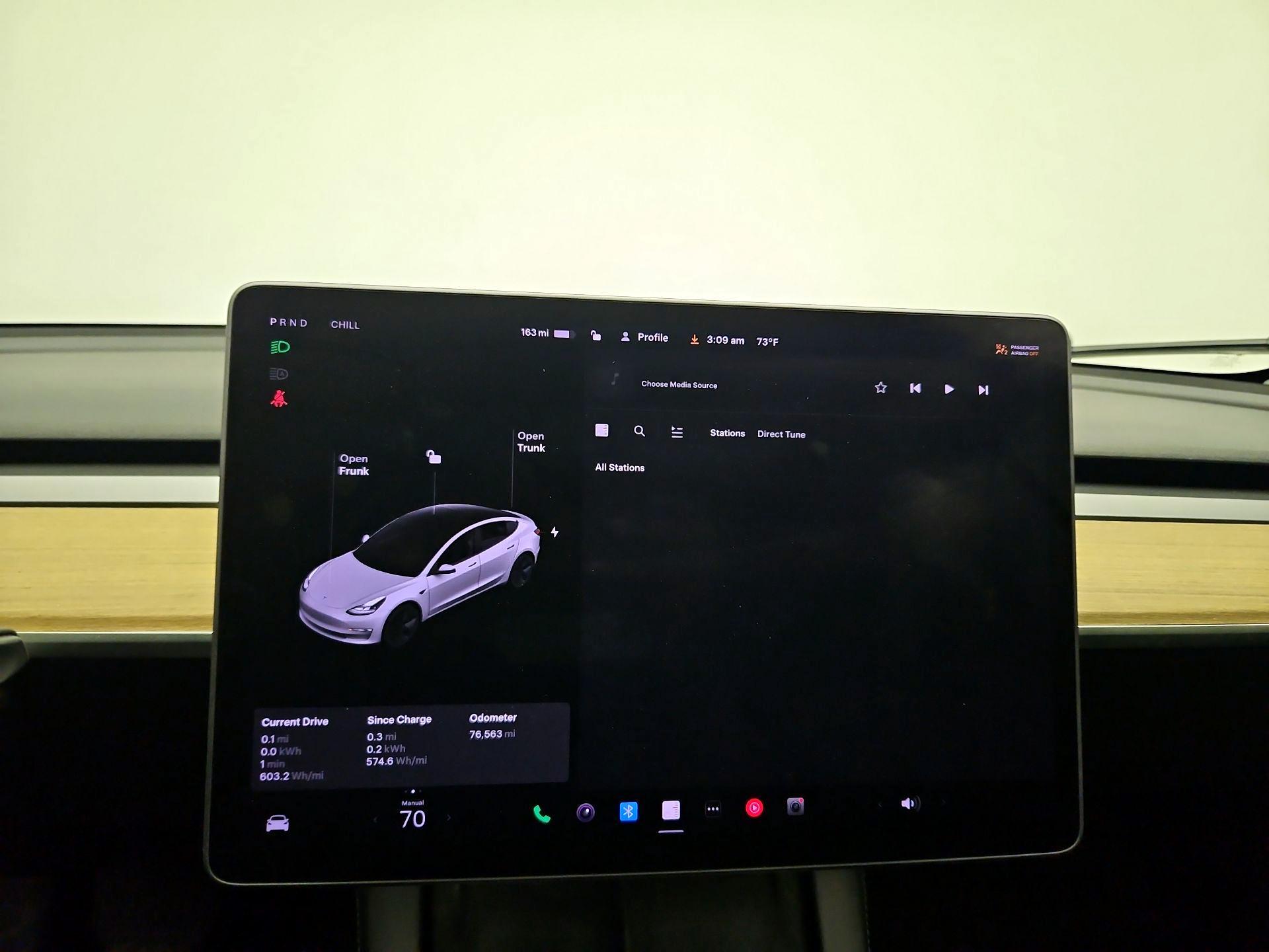 Thumbnail: 2021 Tesla Model 3 - 15