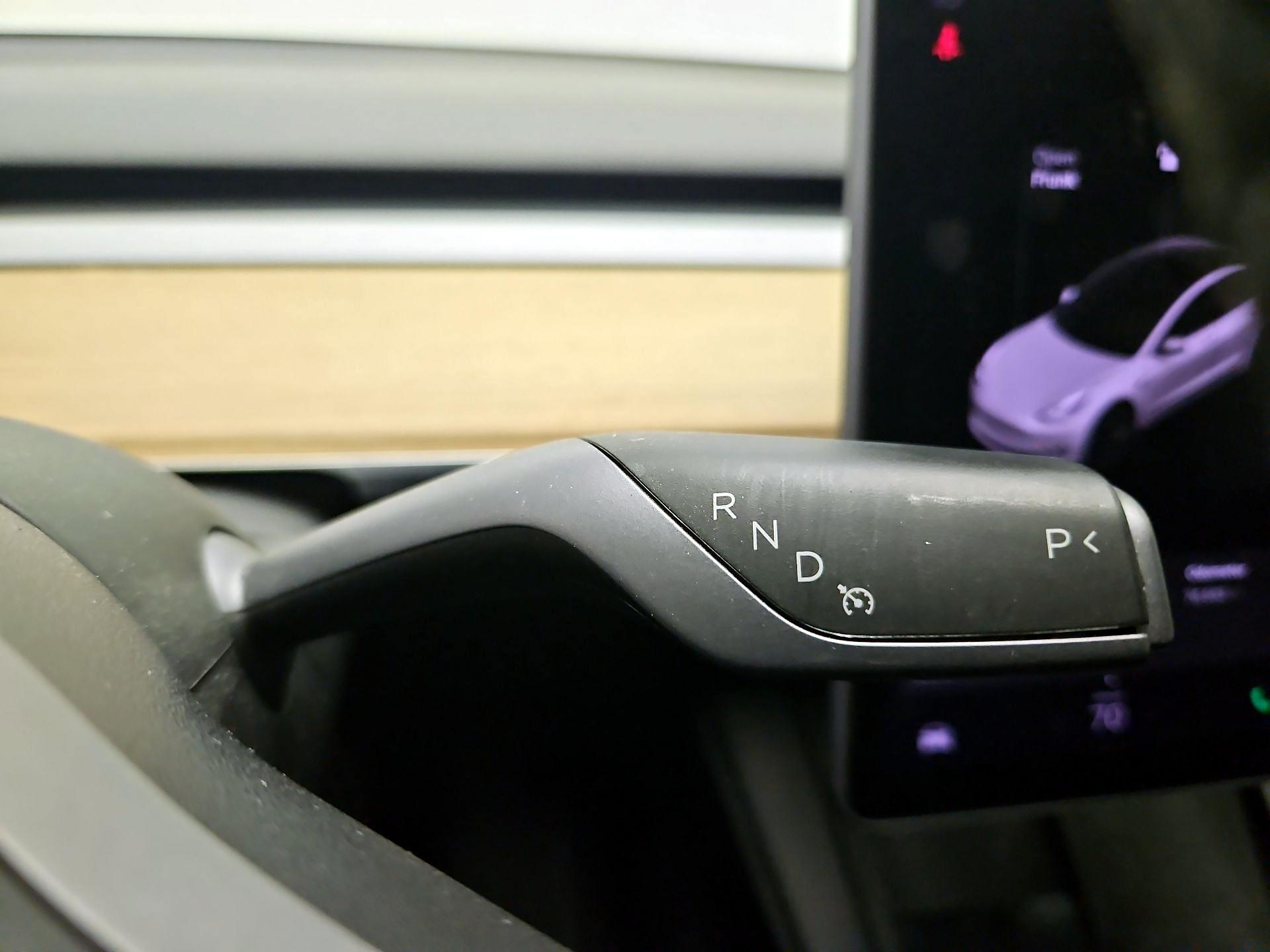 Thumbnail: 2021 Tesla Model 3 - 17