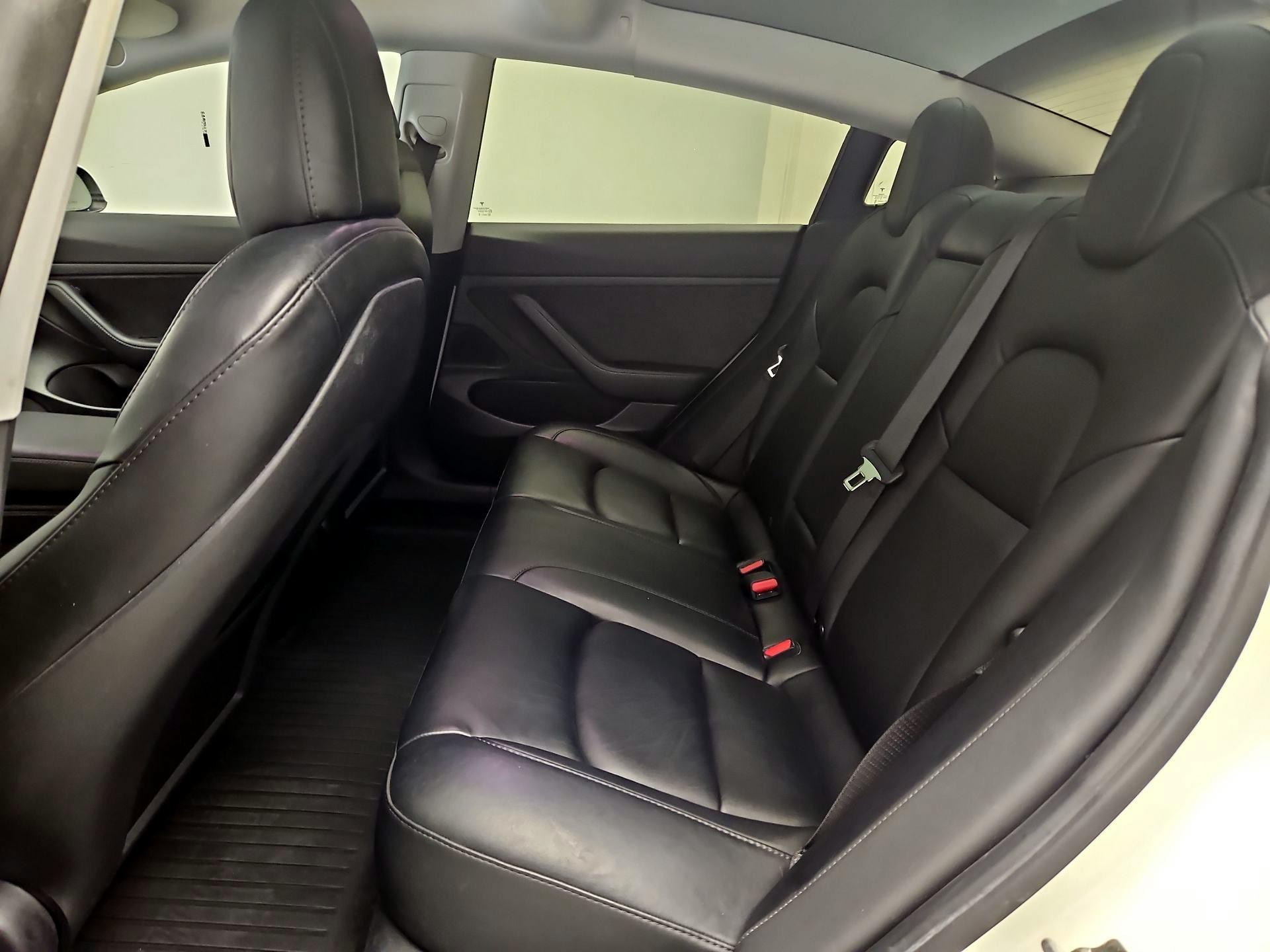 Thumbnail: 2021 Tesla Model 3 - 18