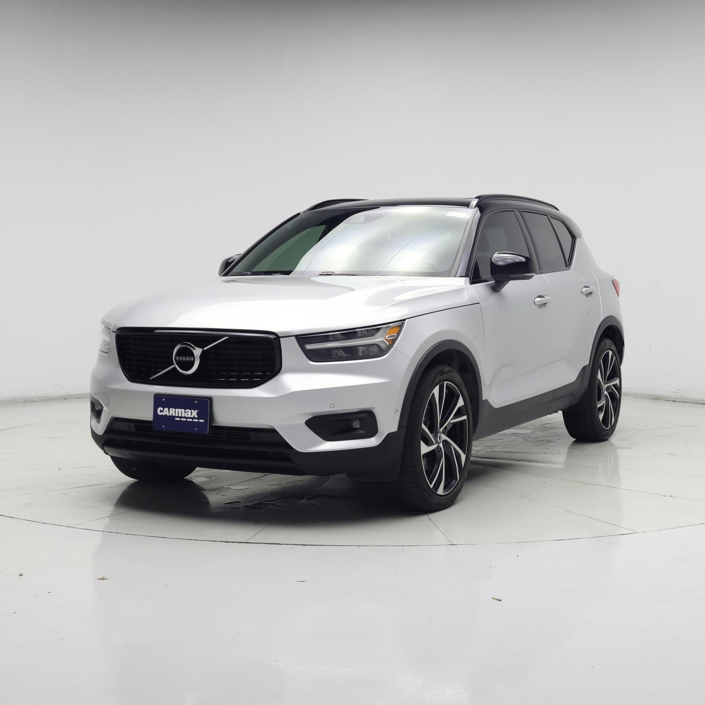 Thumbnail: 2019 Volvo XC40 - 4