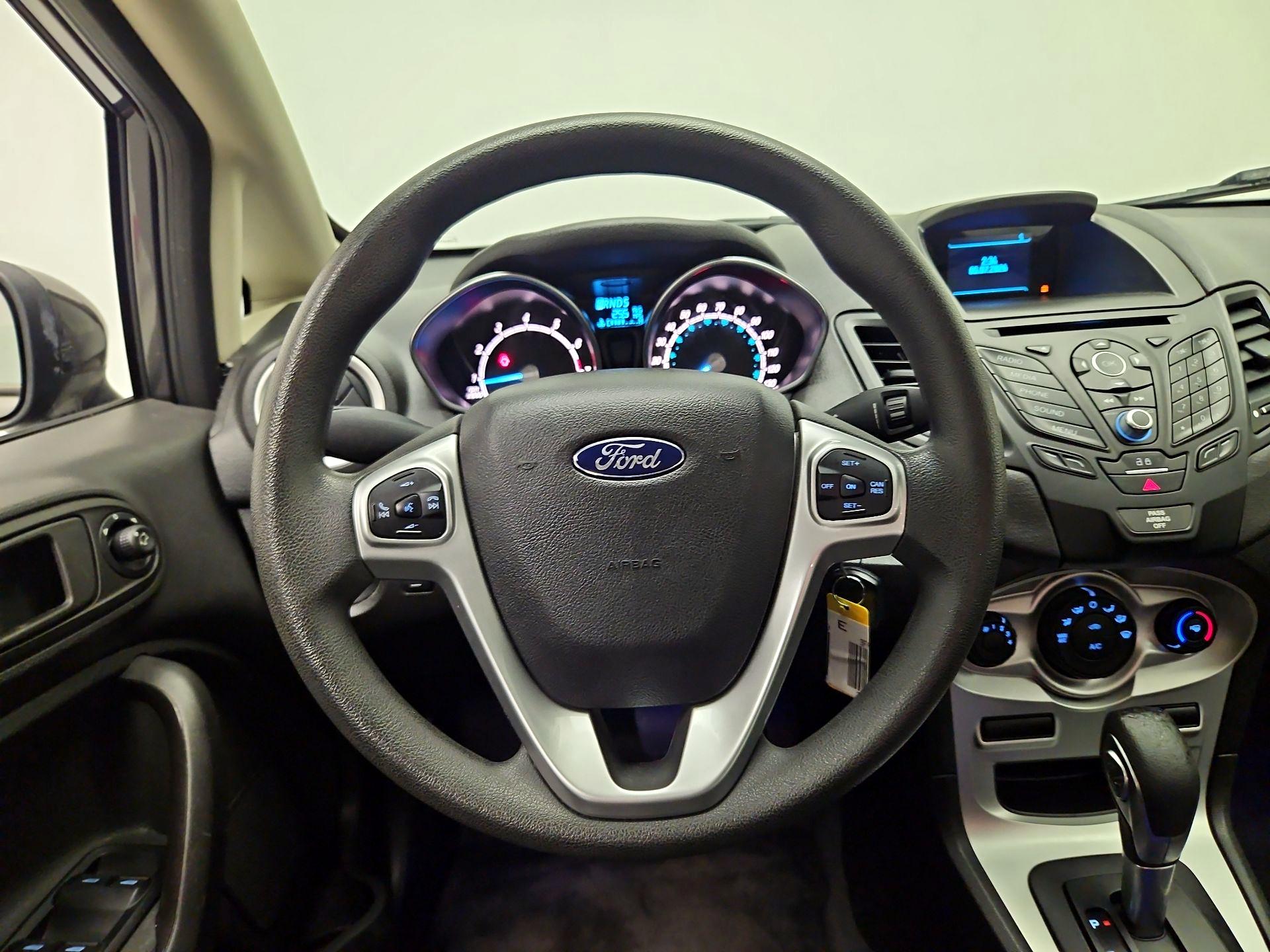 Thumbnail: 2017 Ford Fiesta - 10