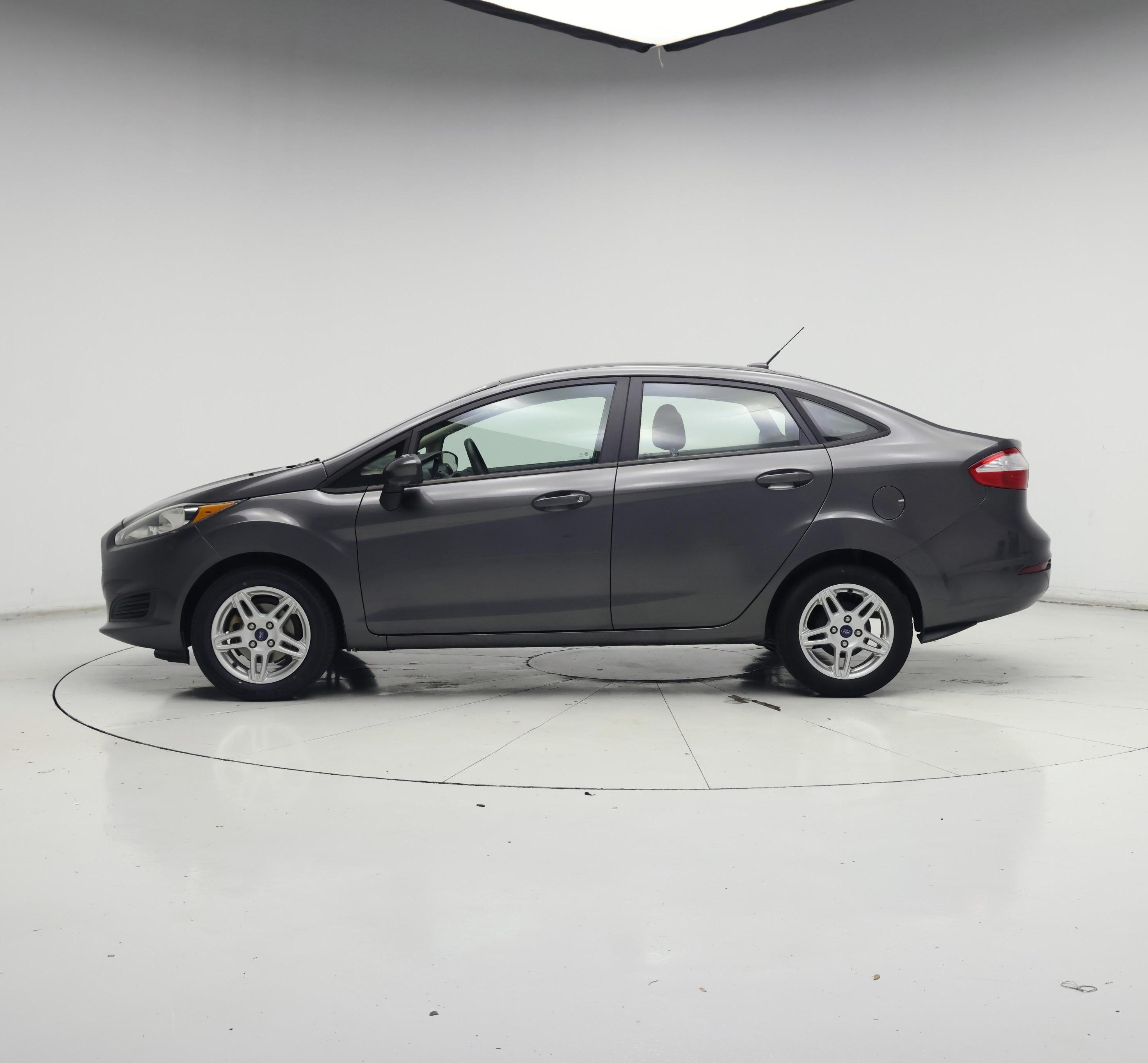 Thumbnail: 2017 Ford Fiesta - 3