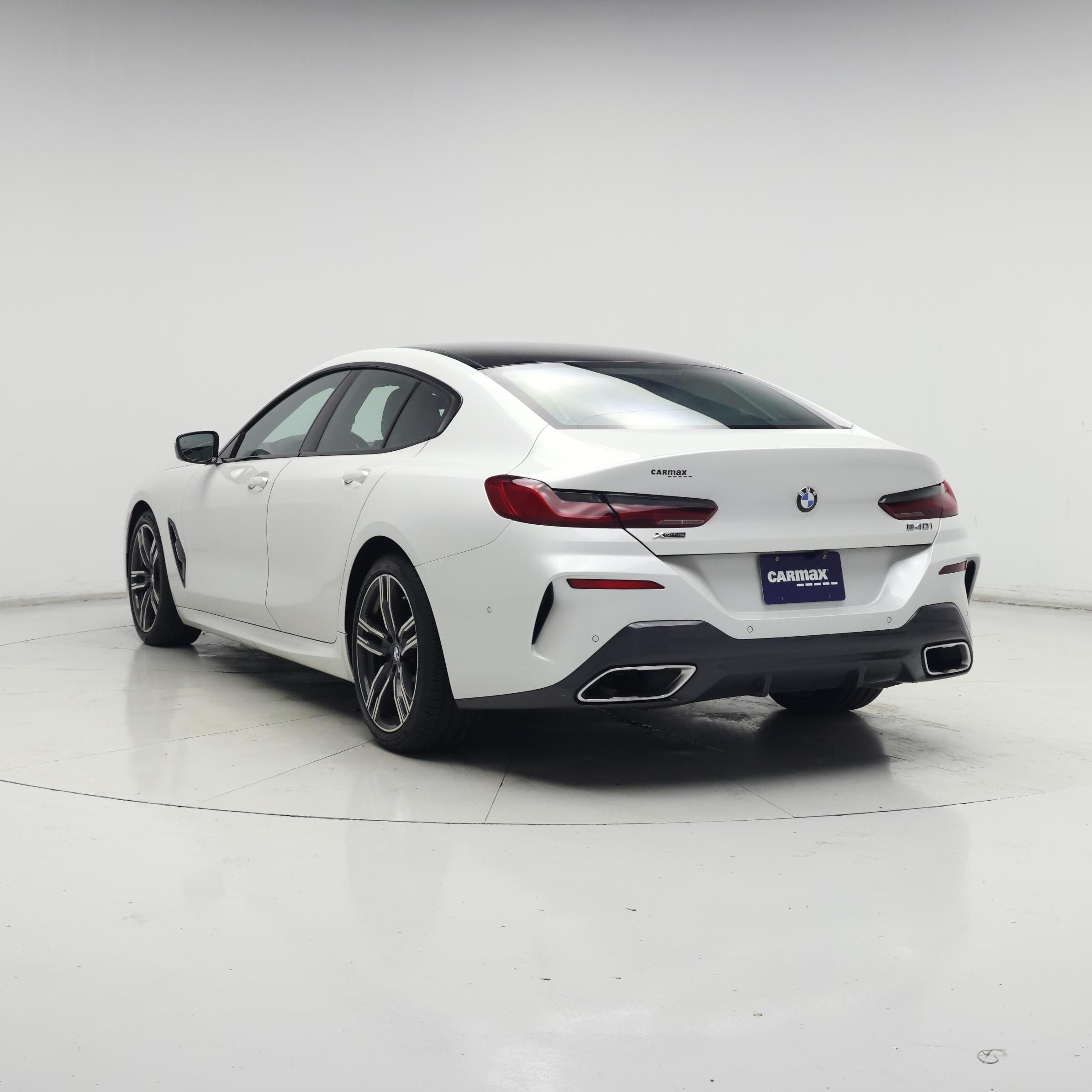 Thumbnail: 2023 BMW 8 Series - 2