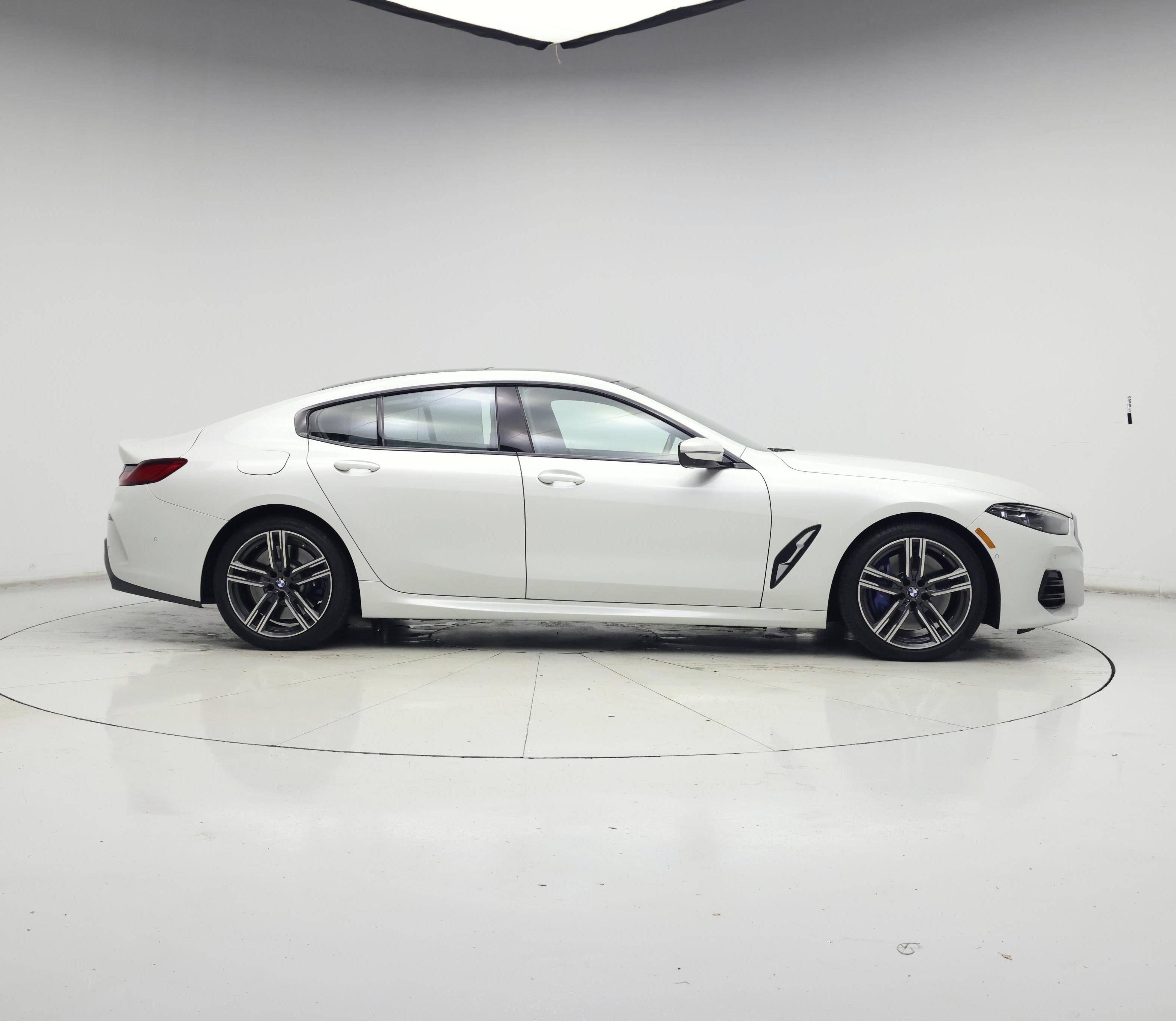 Thumbnail: 2023 BMW 8 Series - 7