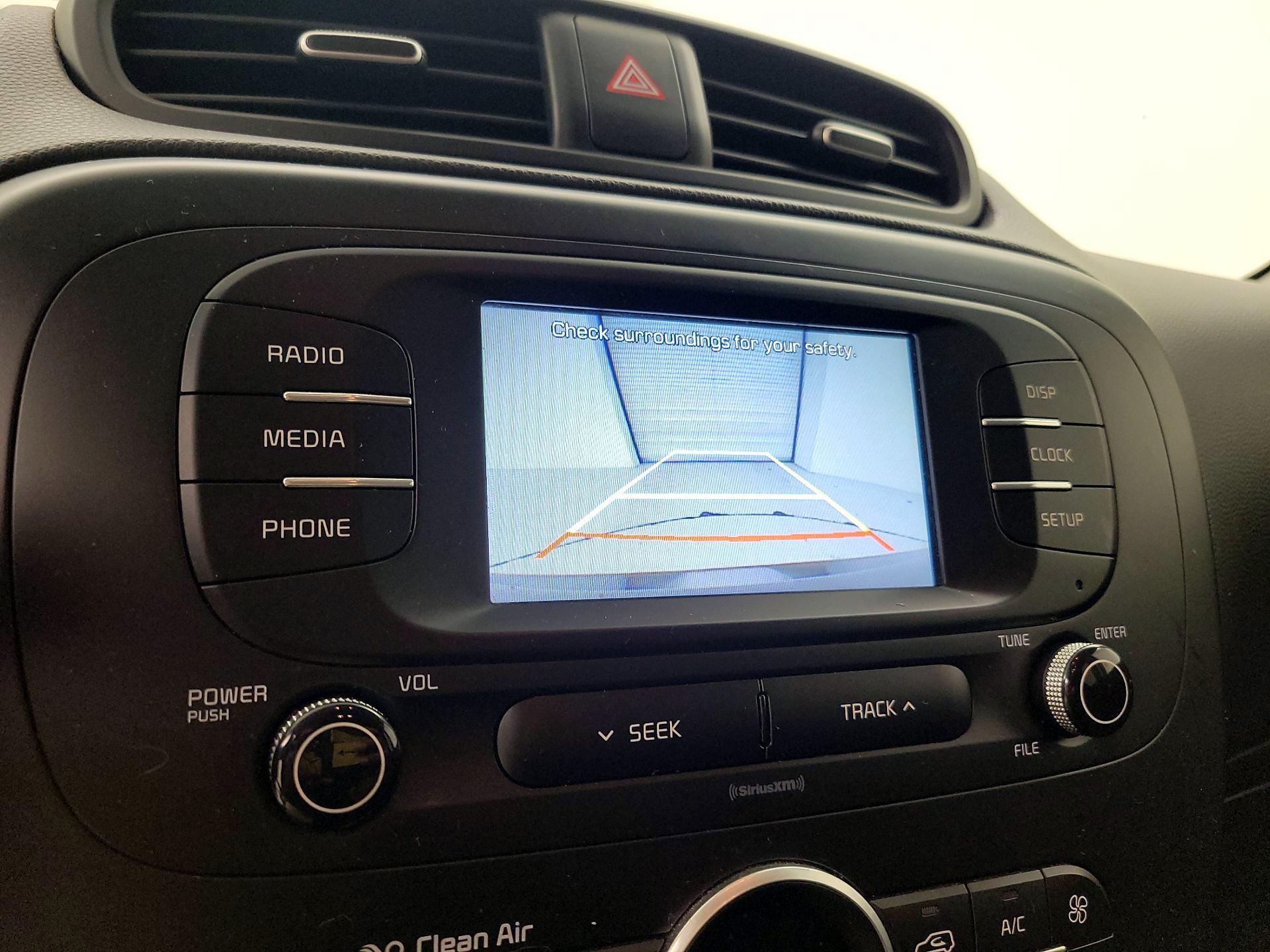 Thumbnail: 2017 Kia Soul - 14