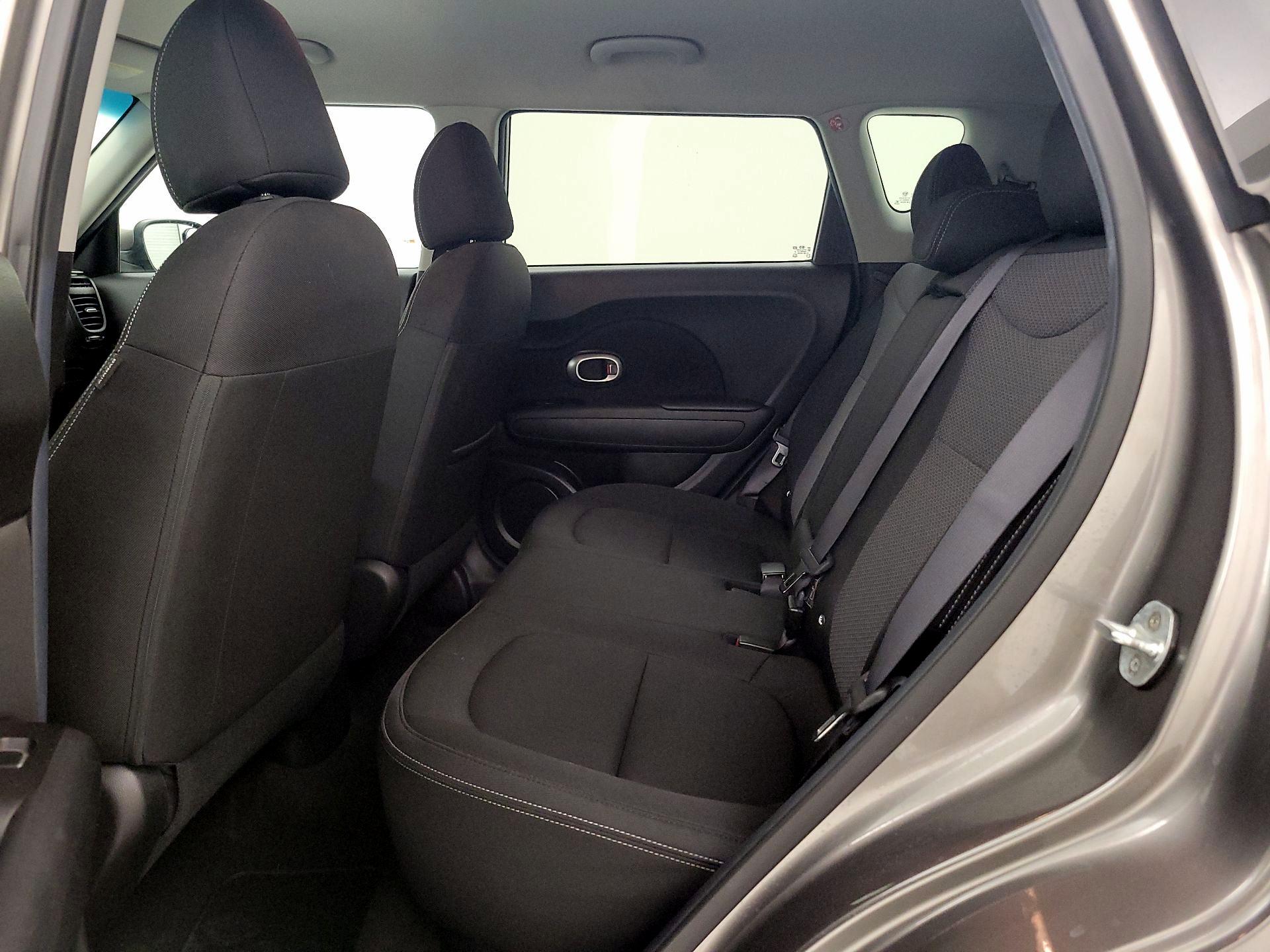 Thumbnail: 2017 Kia Soul - 19