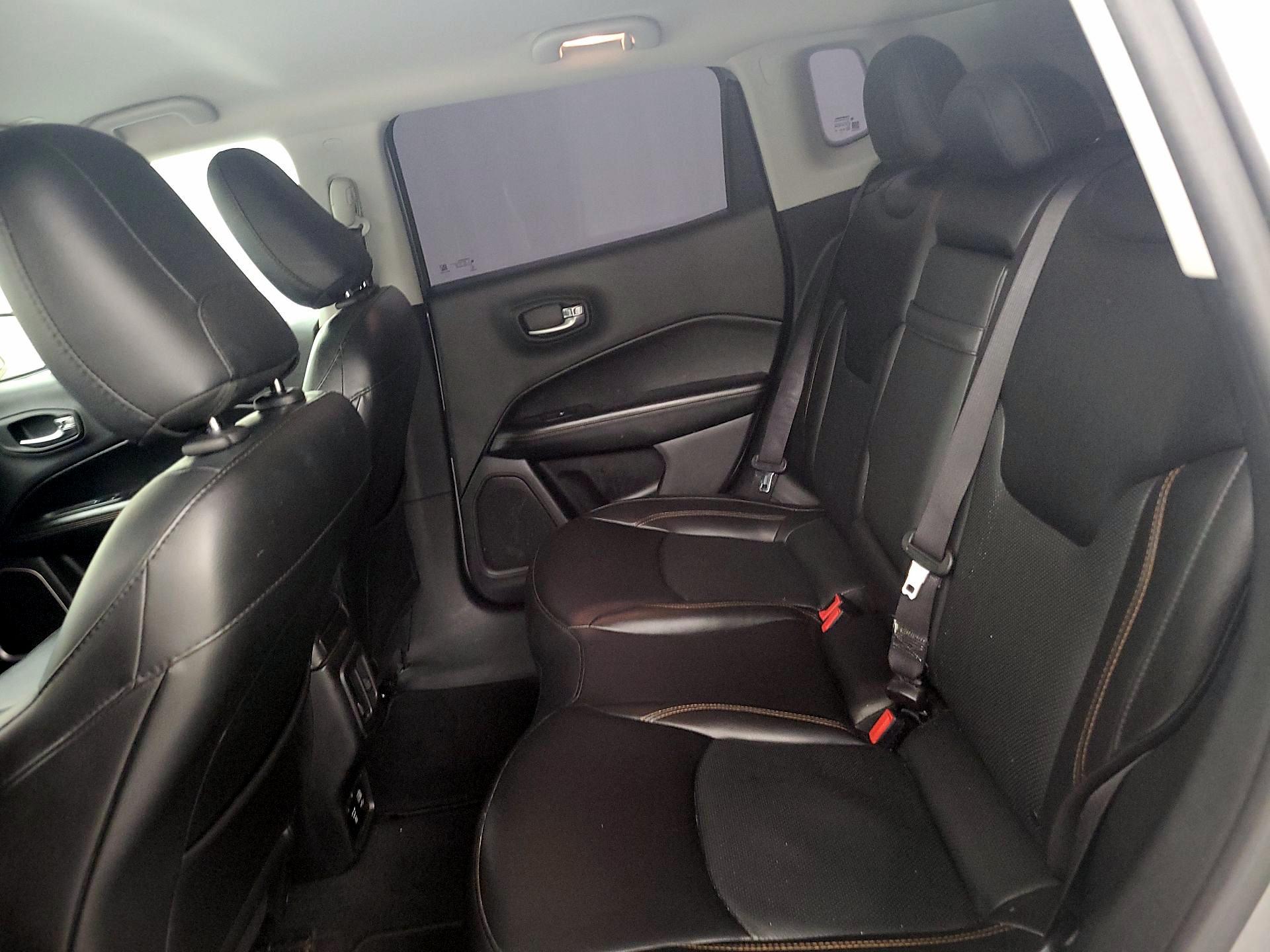 Thumbnail: 2019 Jeep Compass - 19