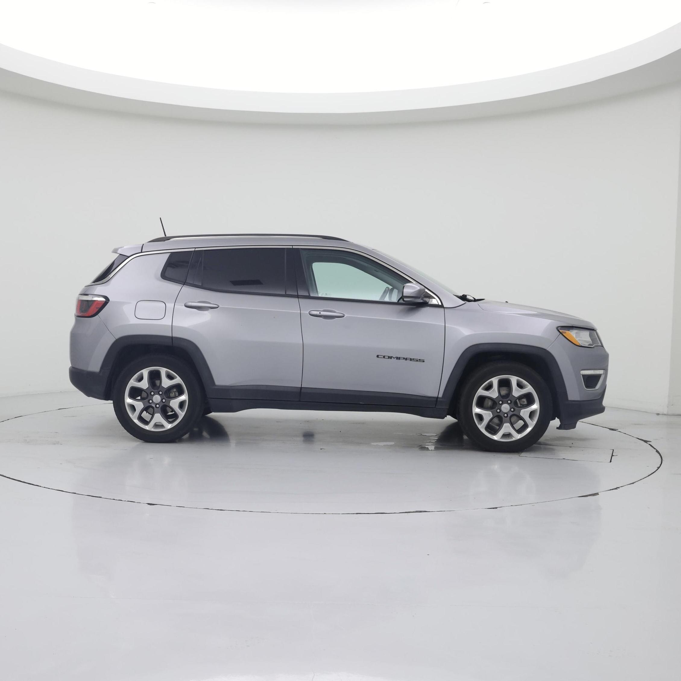 Thumbnail: 2019 Jeep Compass - 7