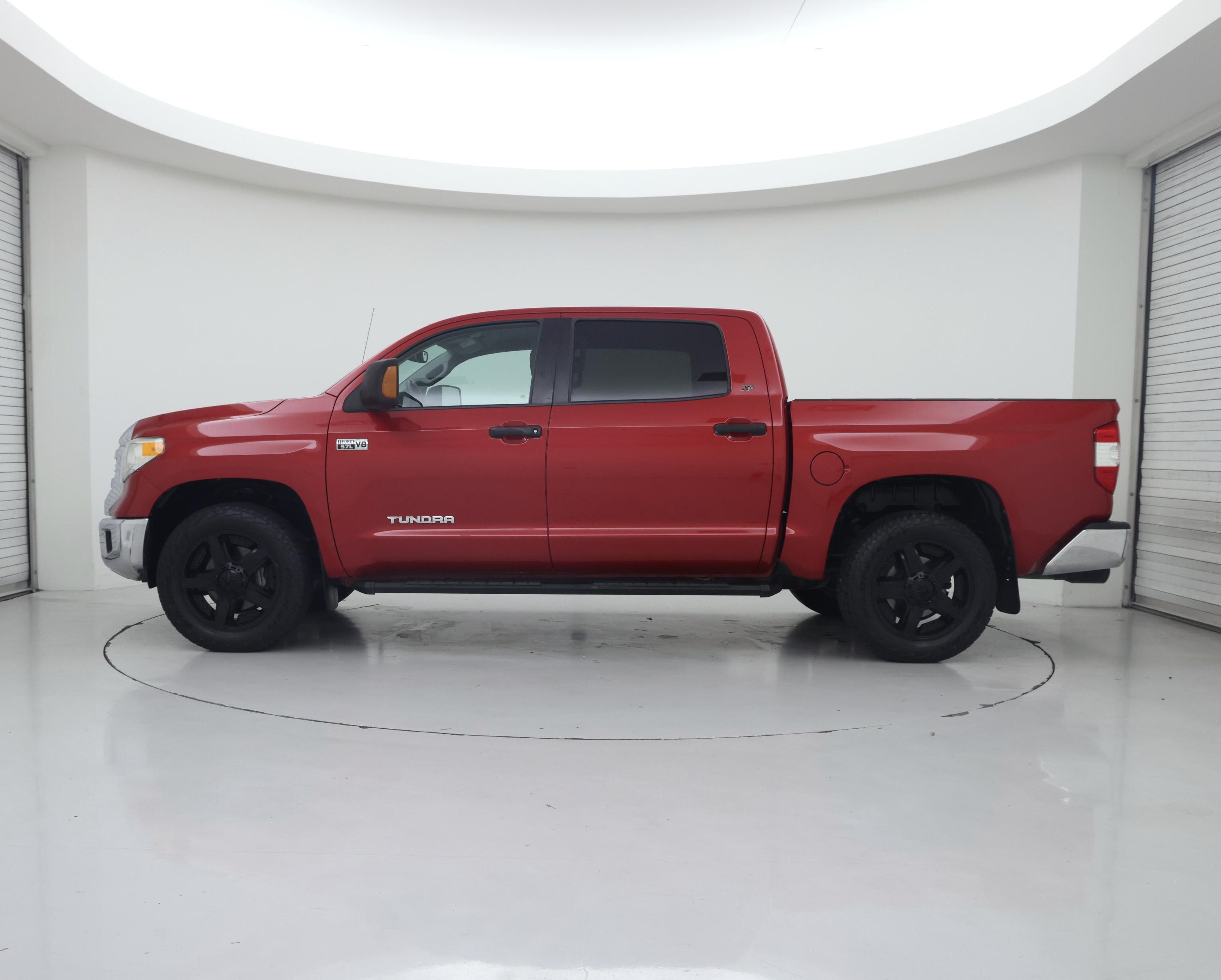 Thumbnail: 2016 Toyota Tundra - 3