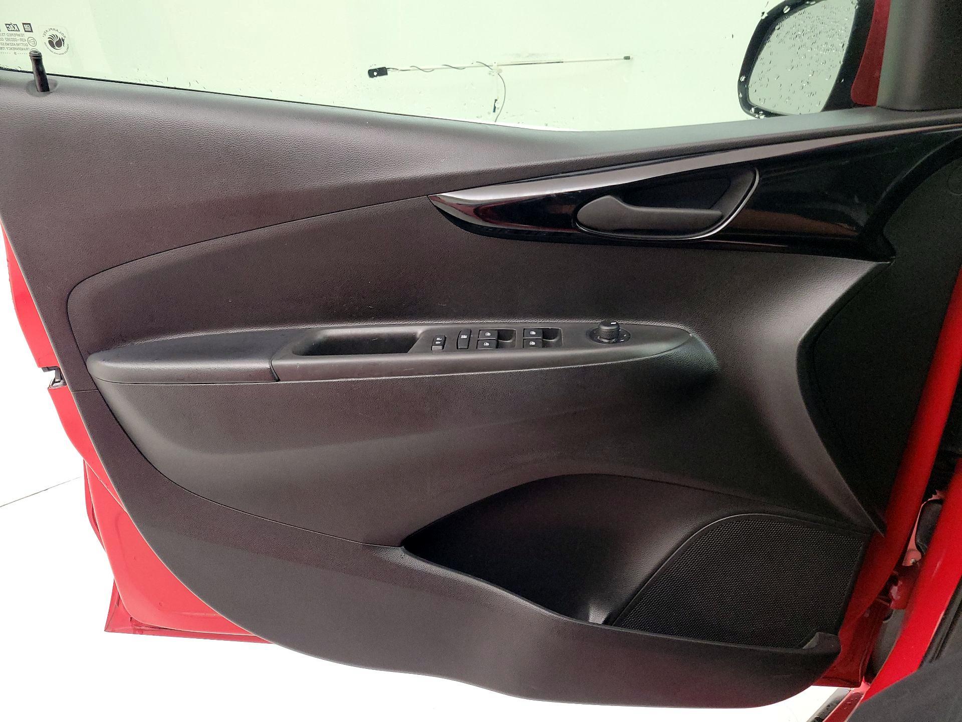 Thumbnail: 2019 Chevrolet Spark - 12