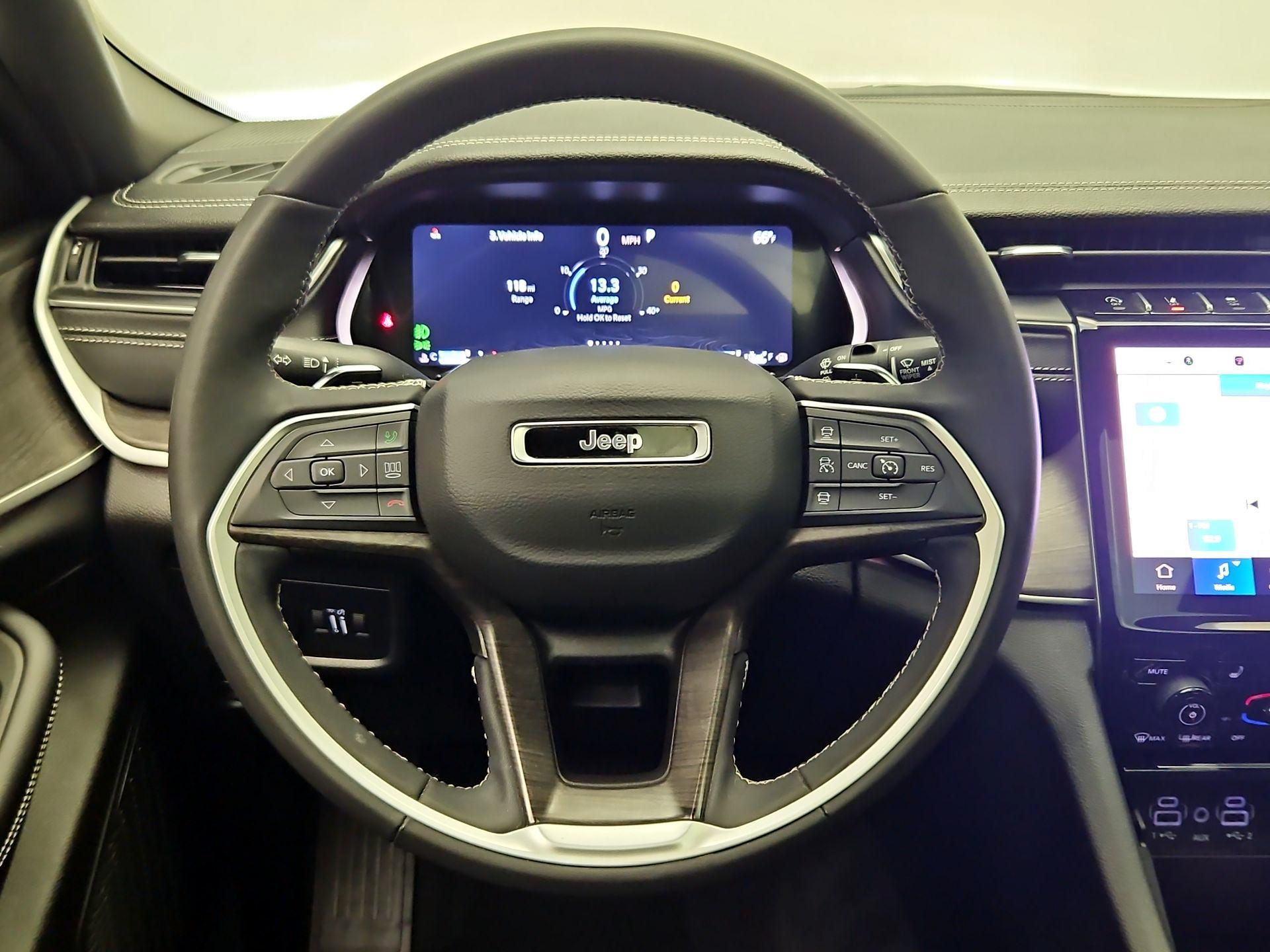 Thumbnail: 2025 Jeep Grand Cherokee L - 10