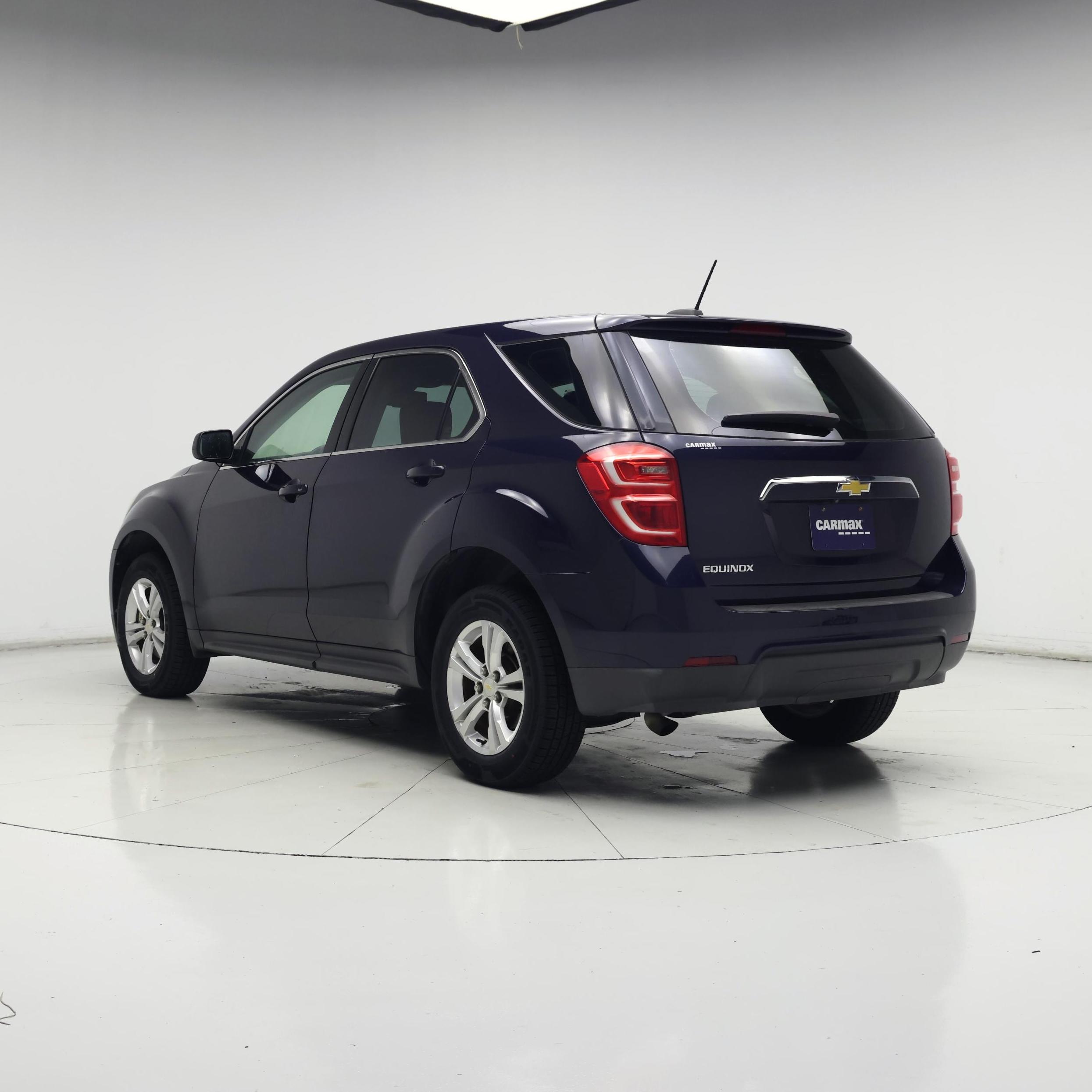 Thumbnail: 2017 Chevrolet Equinox - 2