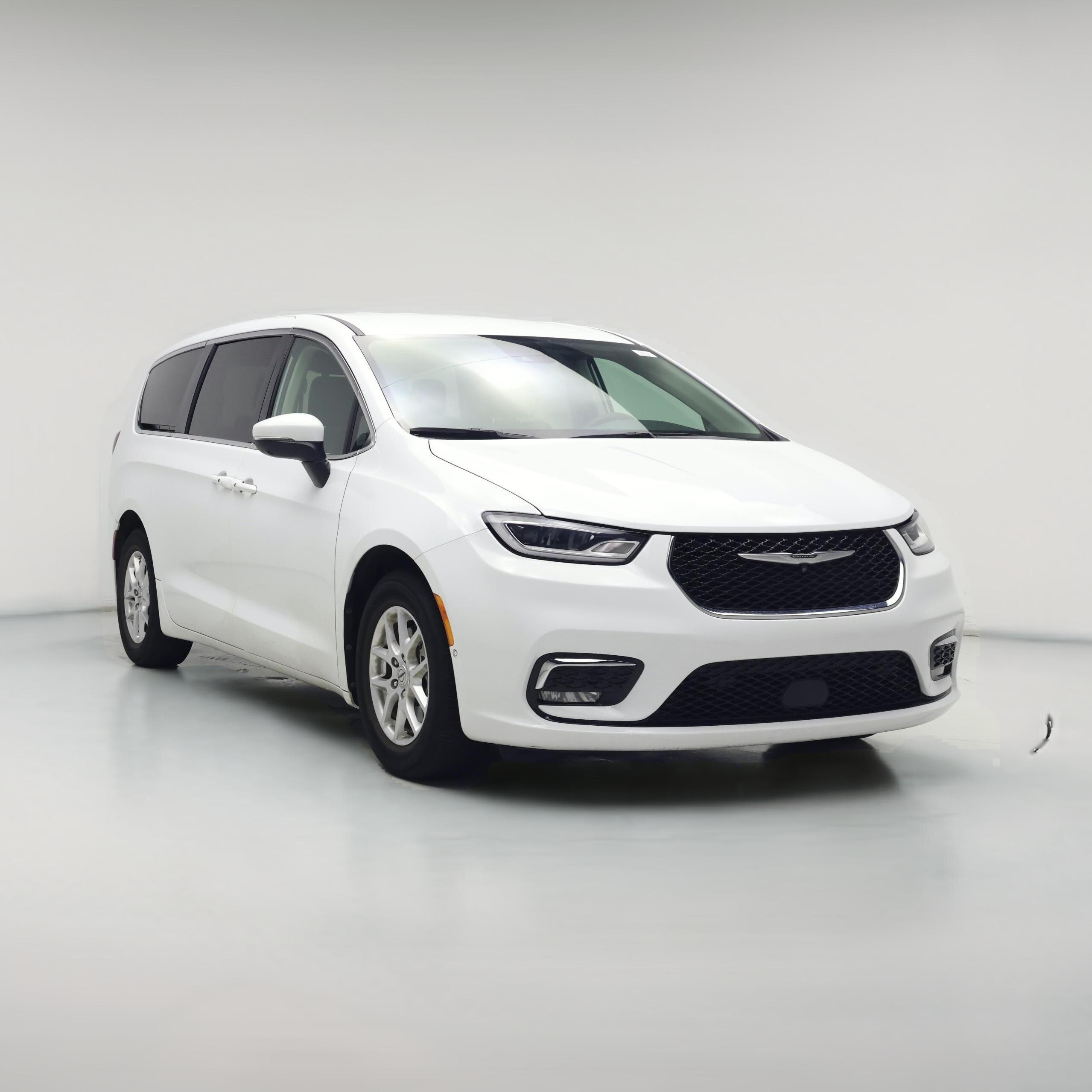 Thumbnail: 2023 Chrysler Pacifica - 1