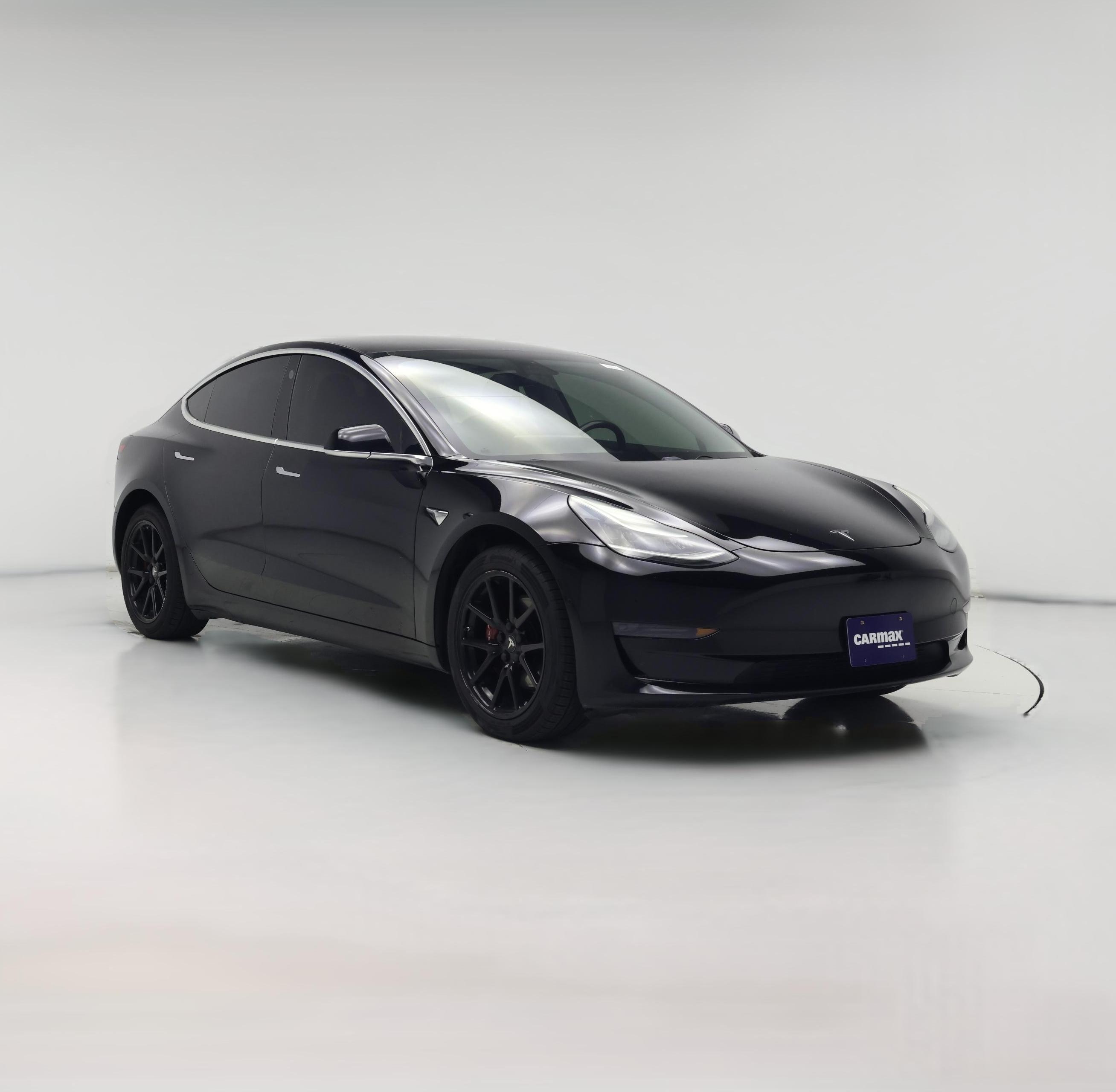 Thumbnail: 2019 Tesla Model 3 - 1