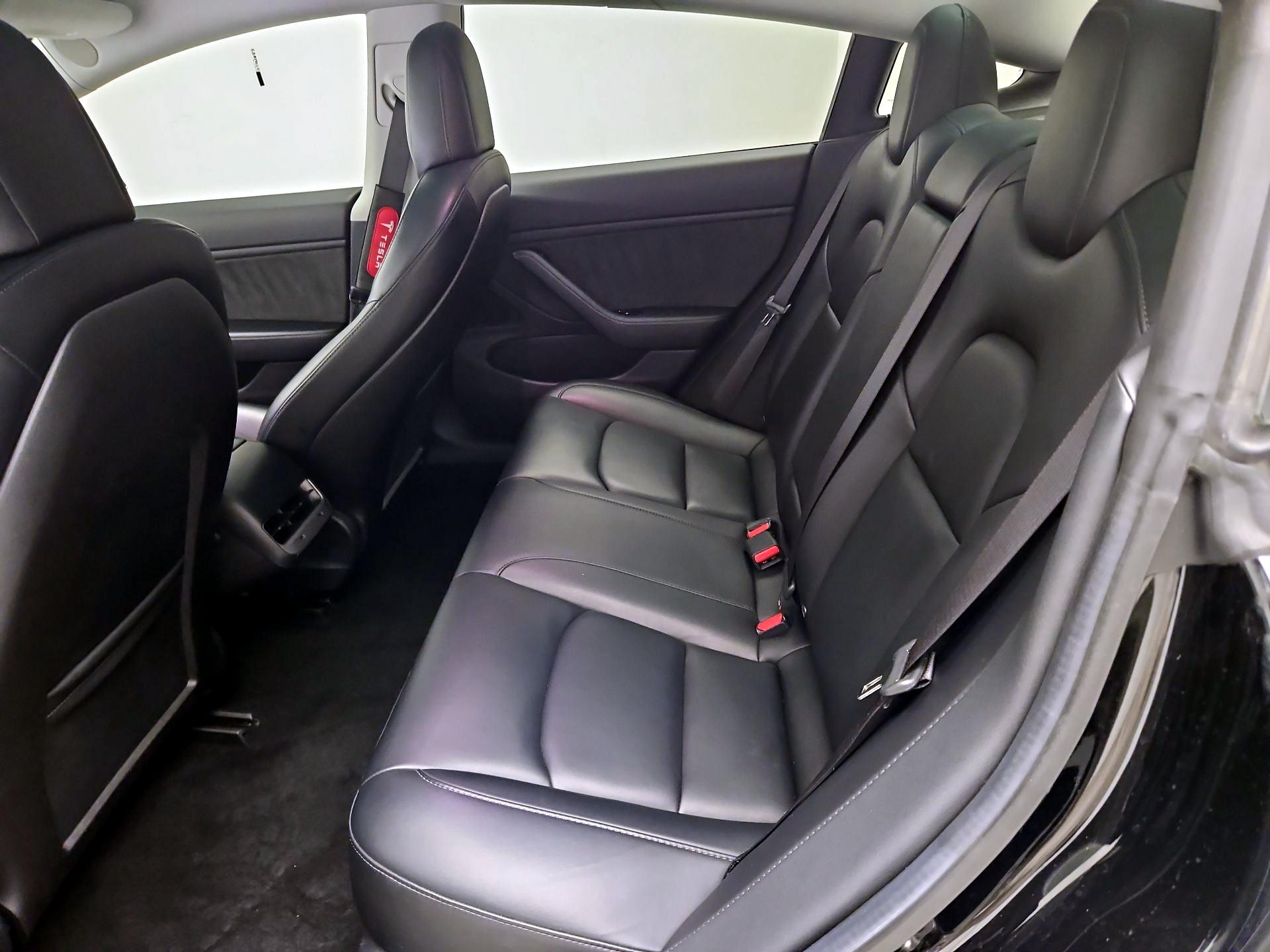 Thumbnail: 2019 Tesla Model 3 - 19