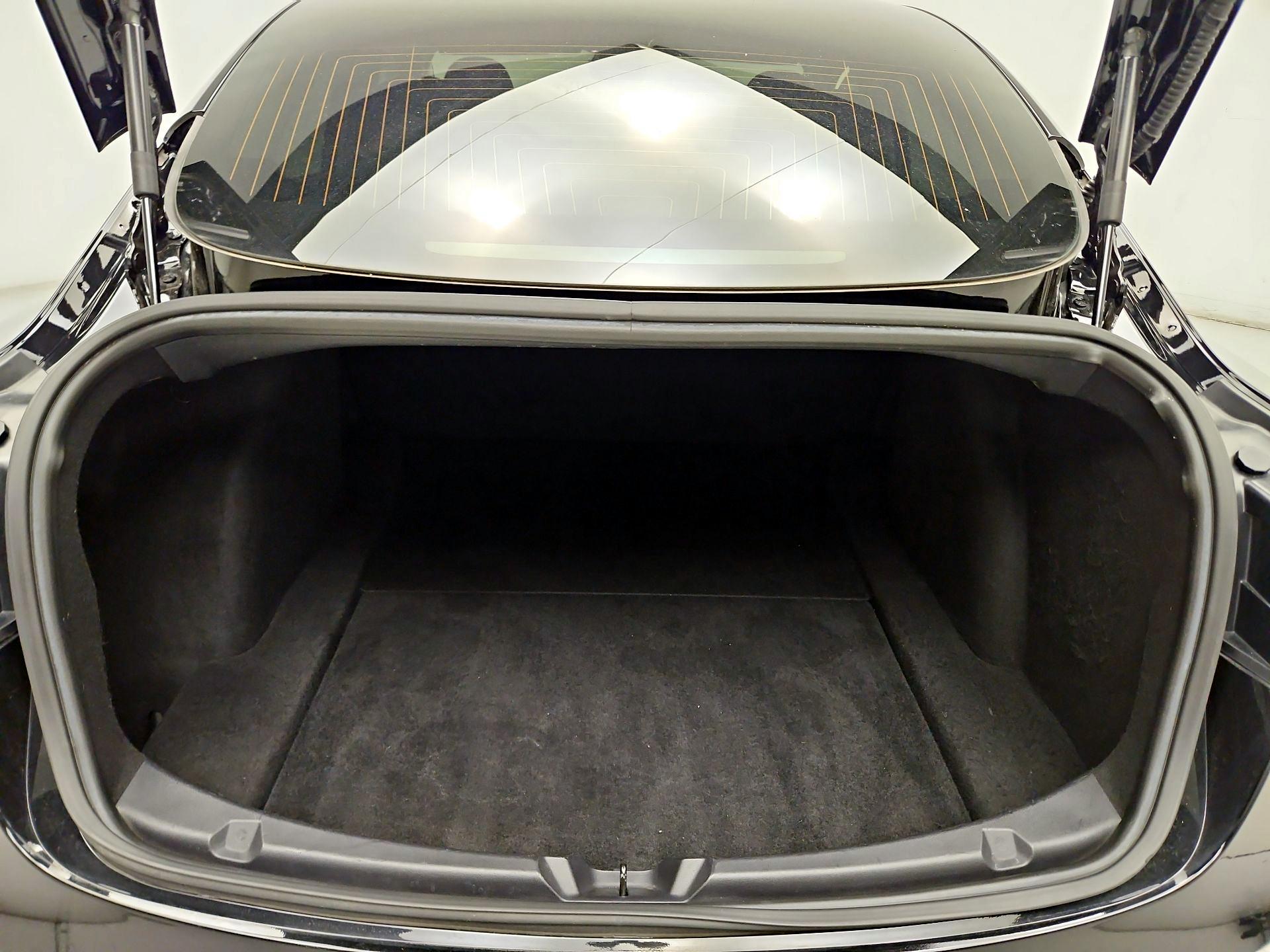 Thumbnail: 2019 Tesla Model 3 - 20