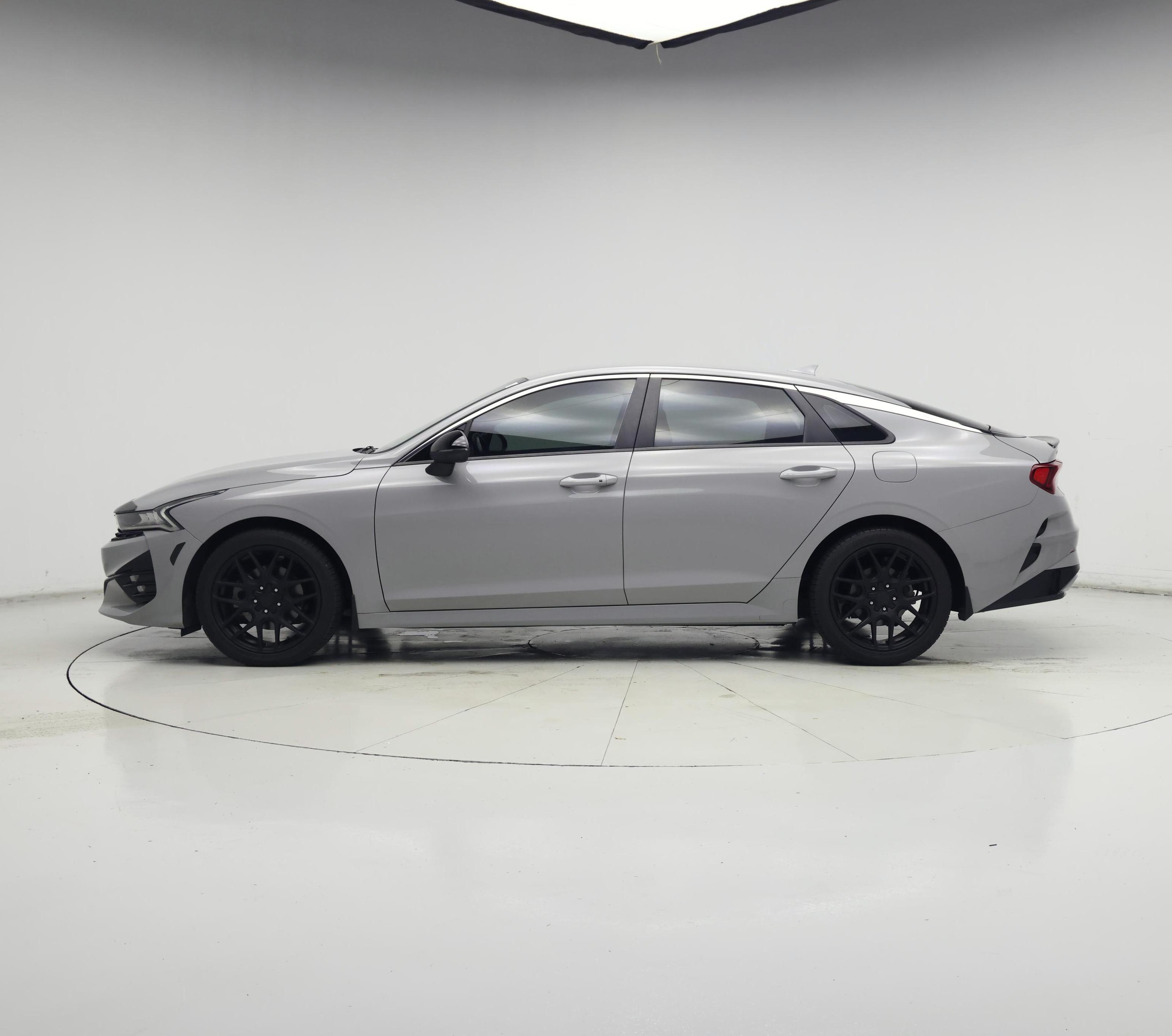 Thumbnail: 2021 Kia K5 - 3