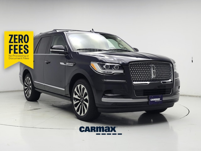 Gray 2022 Lincoln Navigator Reserve 4WD SUV / Crossover Four-Wheel Drive Automatic