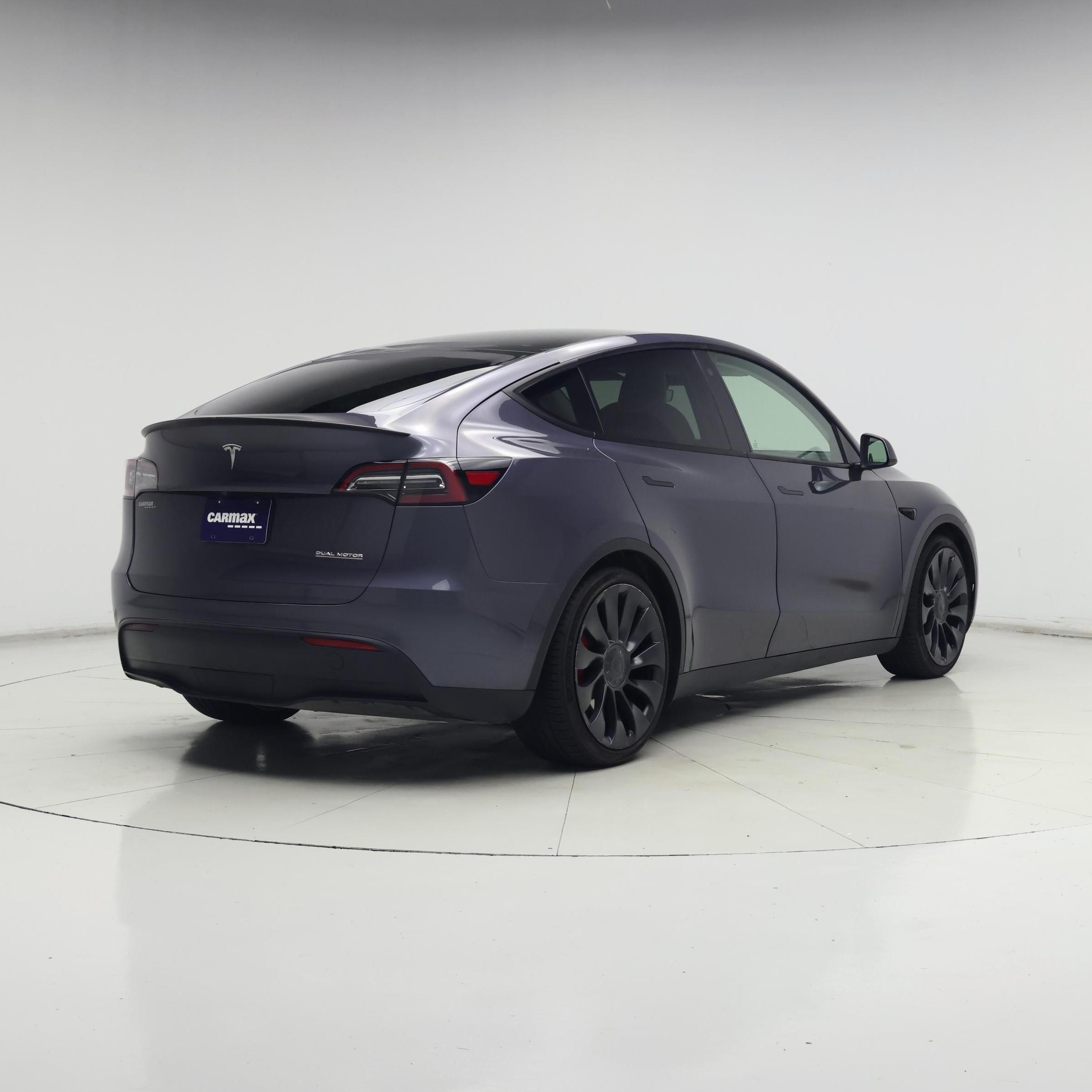 Thumbnail: 2023 Tesla Model Y - 8