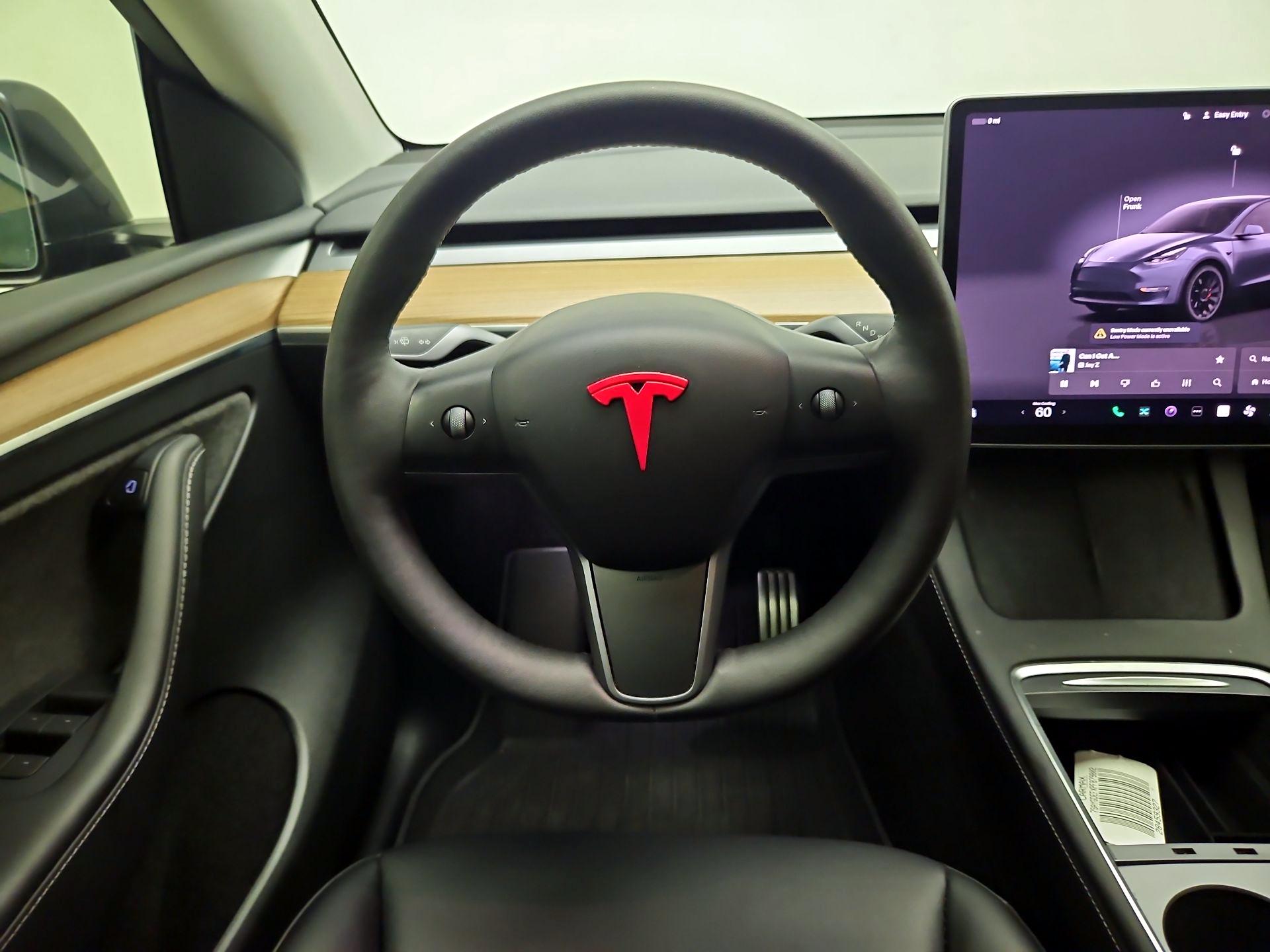 Thumbnail: 2023 Tesla Model Y - 10