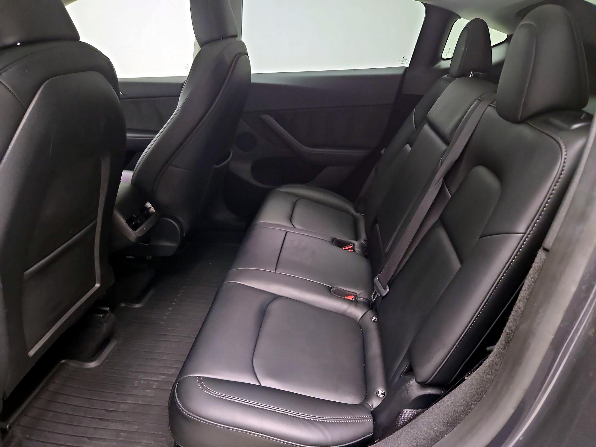 Thumbnail: 2023 Tesla Model Y - 19