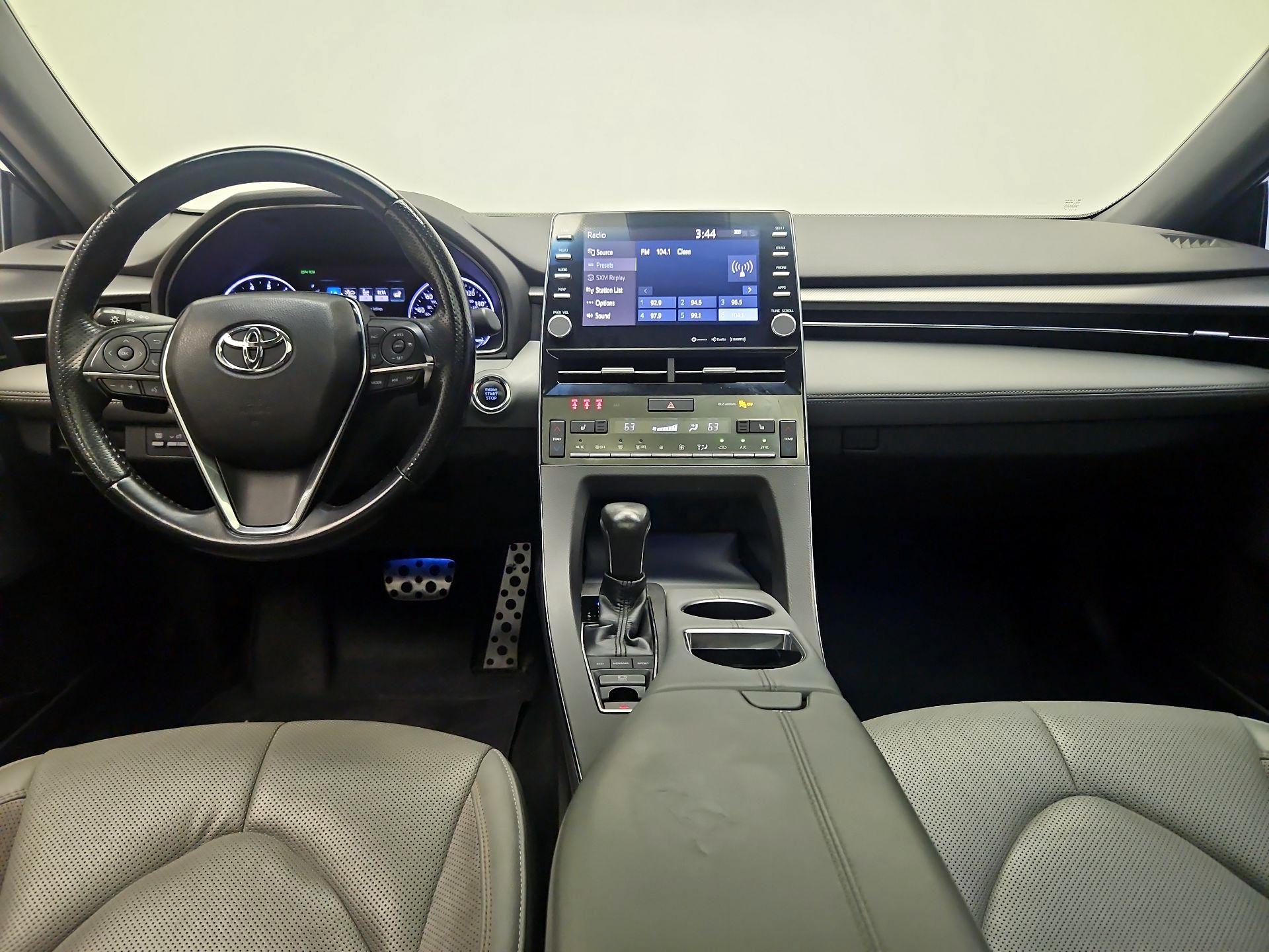 Thumbnail: 2019 Toyota Avalon - 9