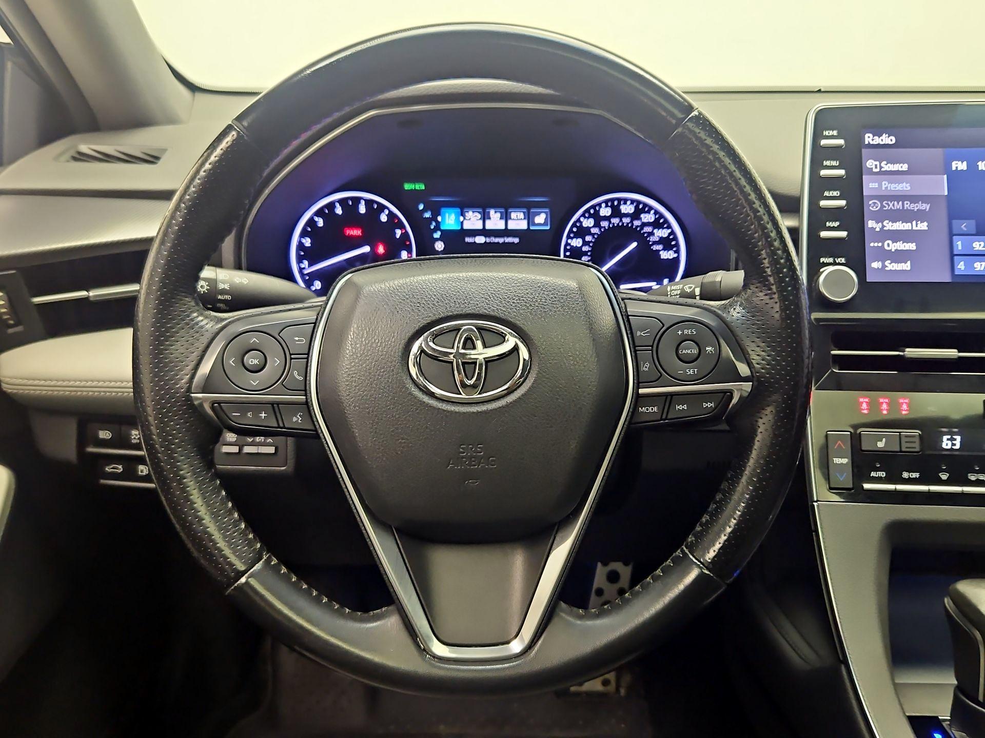 Thumbnail: 2019 Toyota Avalon - 10