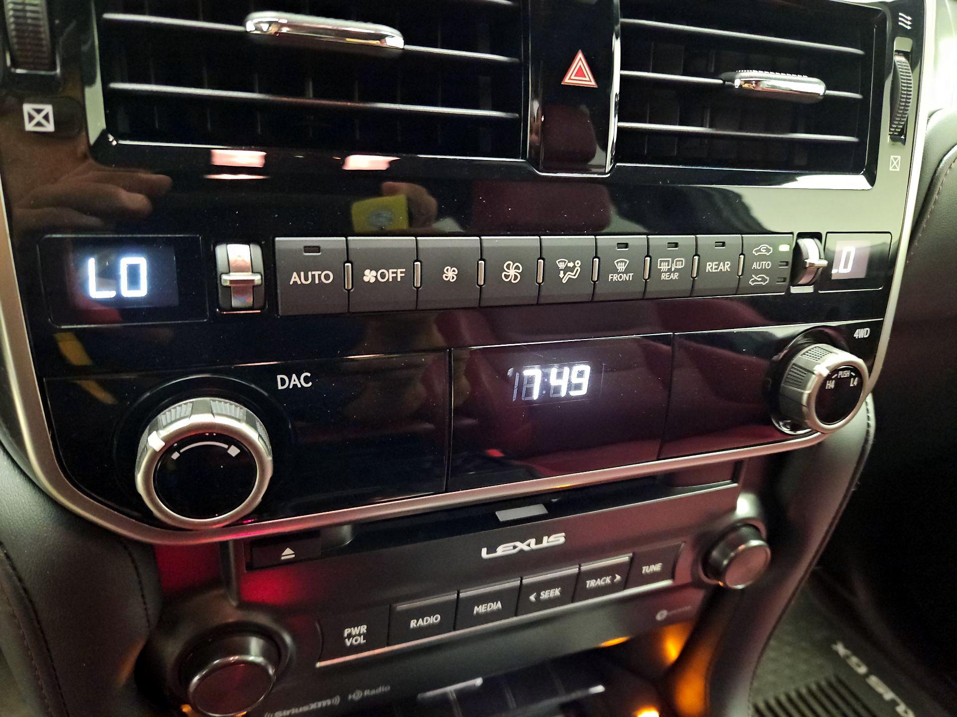 Thumbnail: 2023 Lexus GX - 17