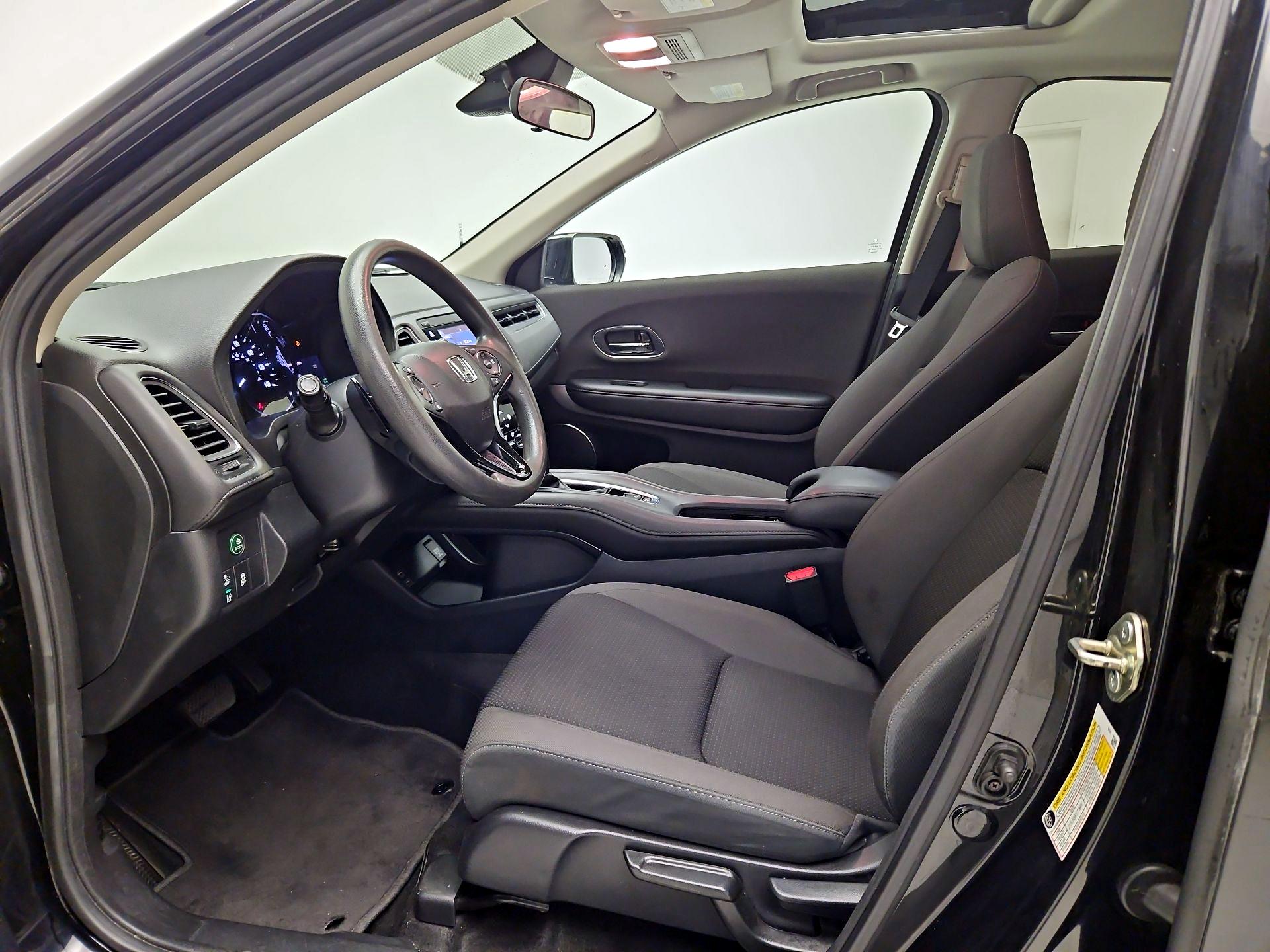 Thumbnail: 2019 Honda HR-V - 11