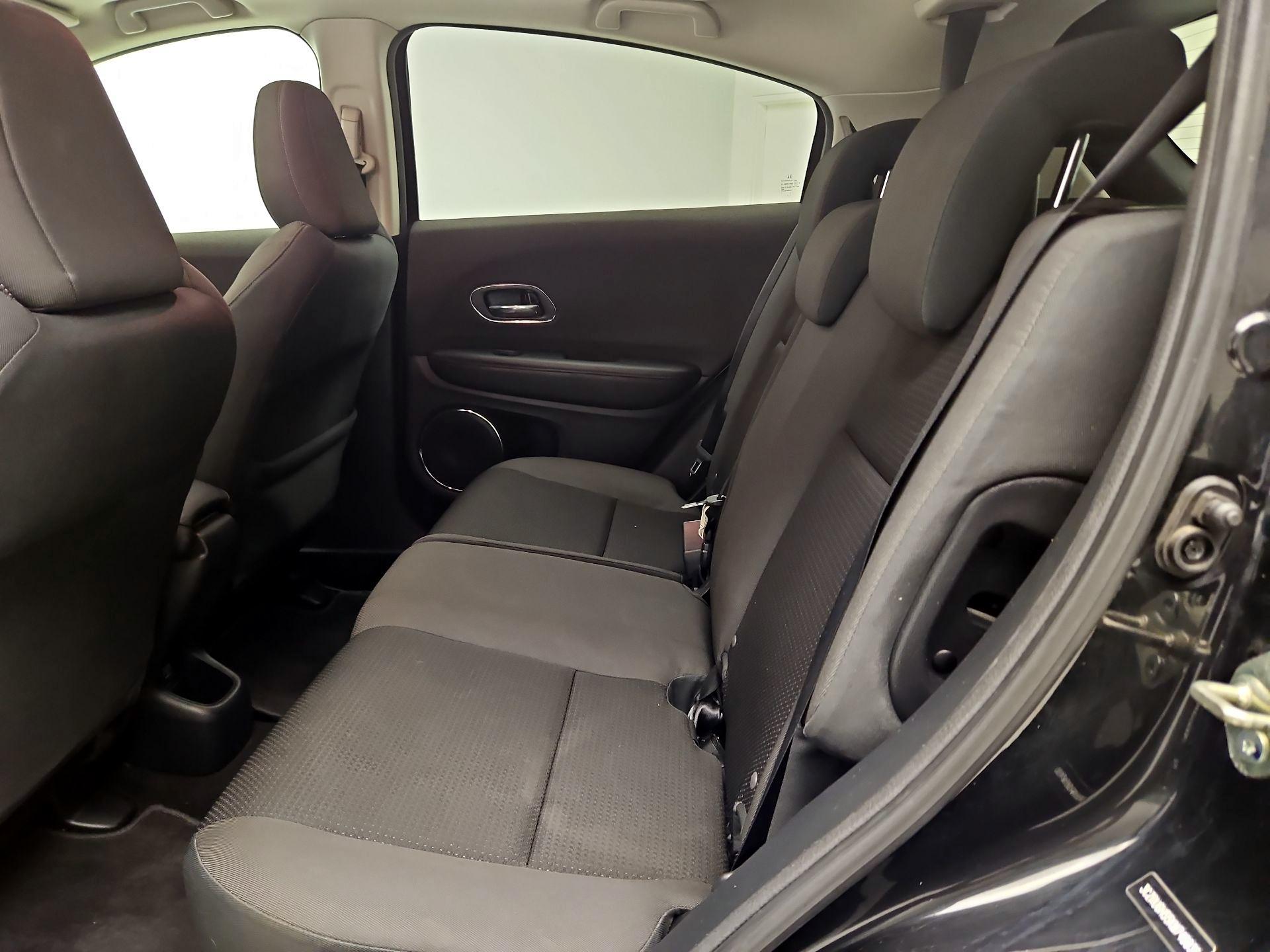 Thumbnail: 2019 Honda HR-V - 20