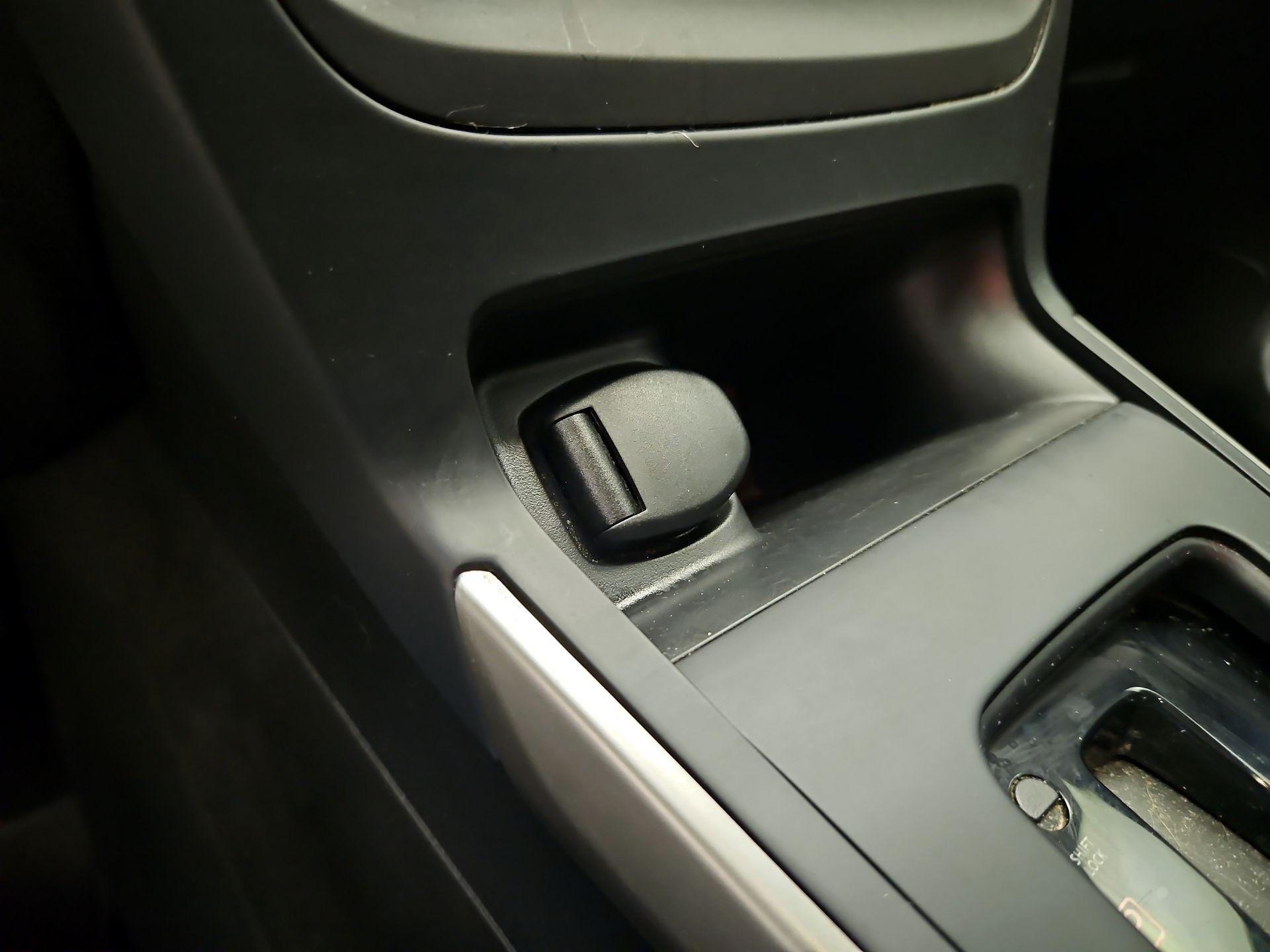 Thumbnail: 2019 Nissan Sentra - 18