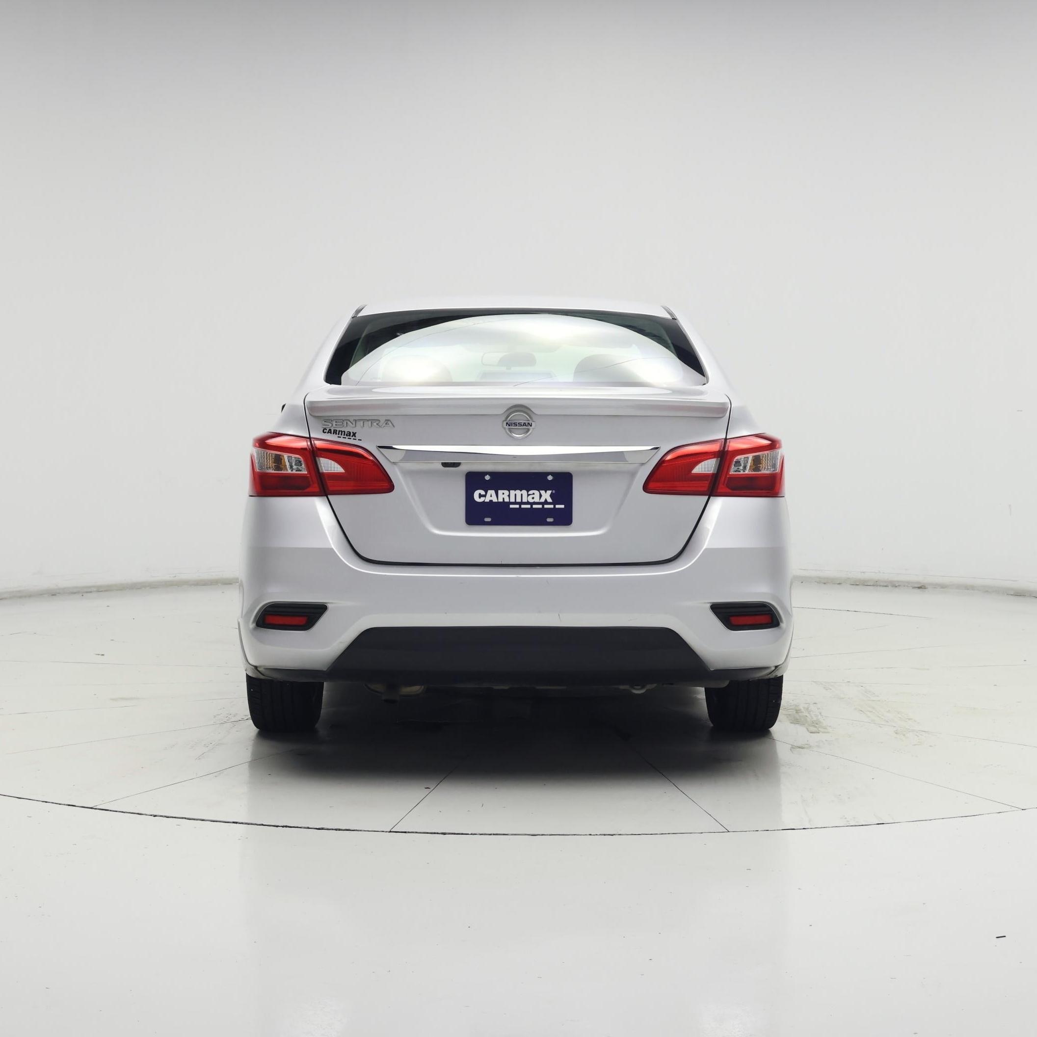 Thumbnail: 2019 Nissan Sentra - 6