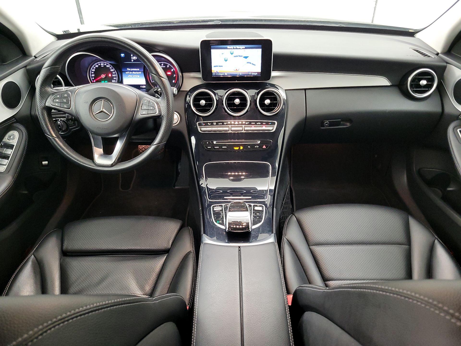 Thumbnail: 2015 Mercedes-Benz C-Class - 9