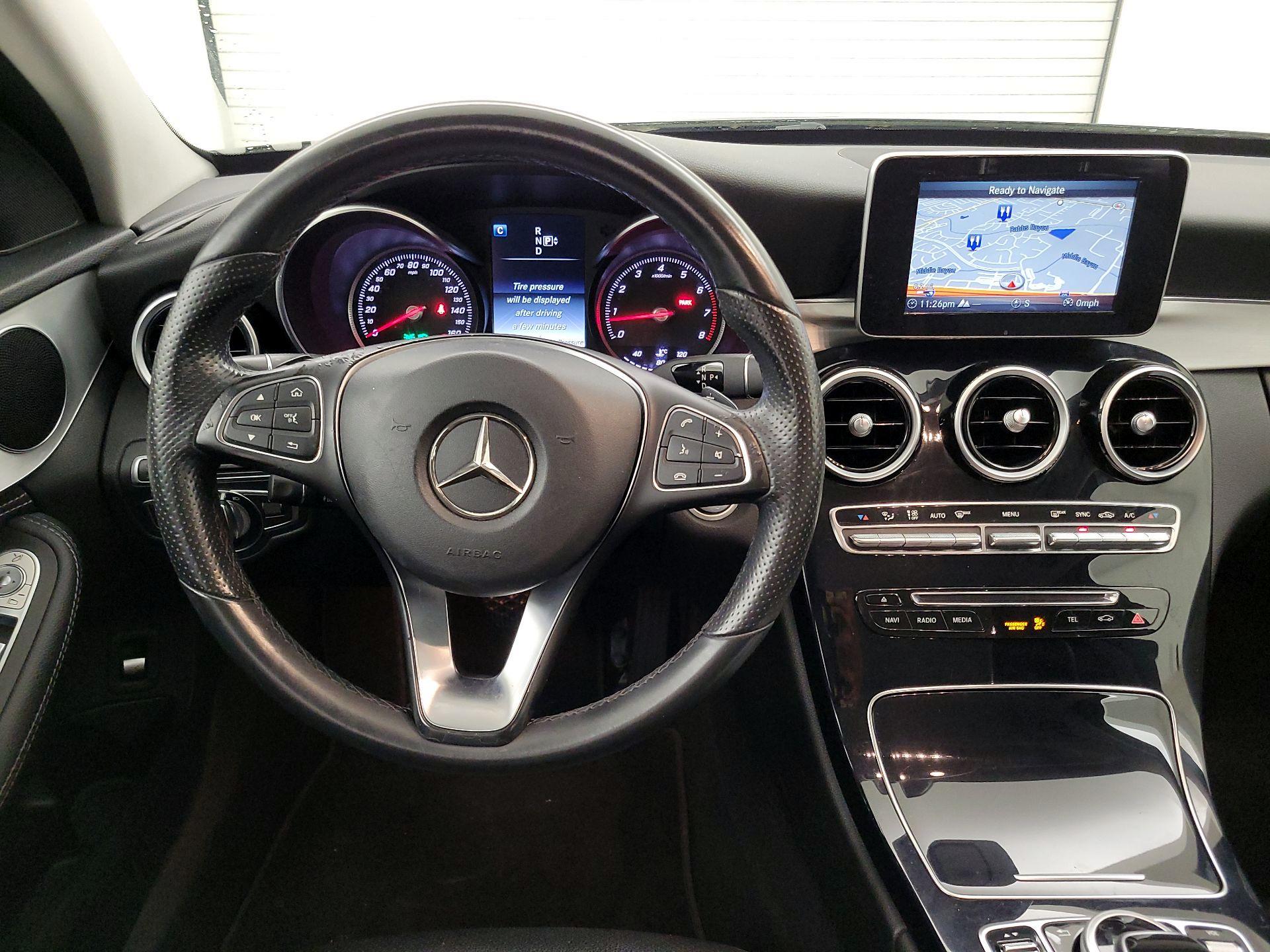 Thumbnail: 2015 Mercedes-Benz C-Class - 10