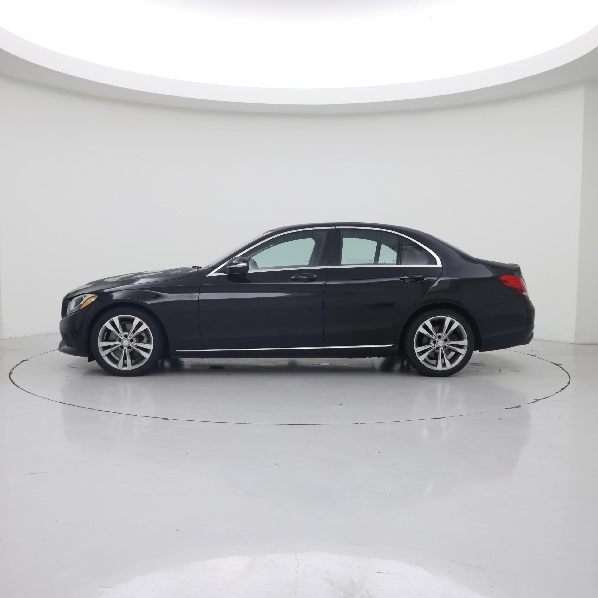 Thumbnail: 2015 Mercedes-Benz C-Class - 3