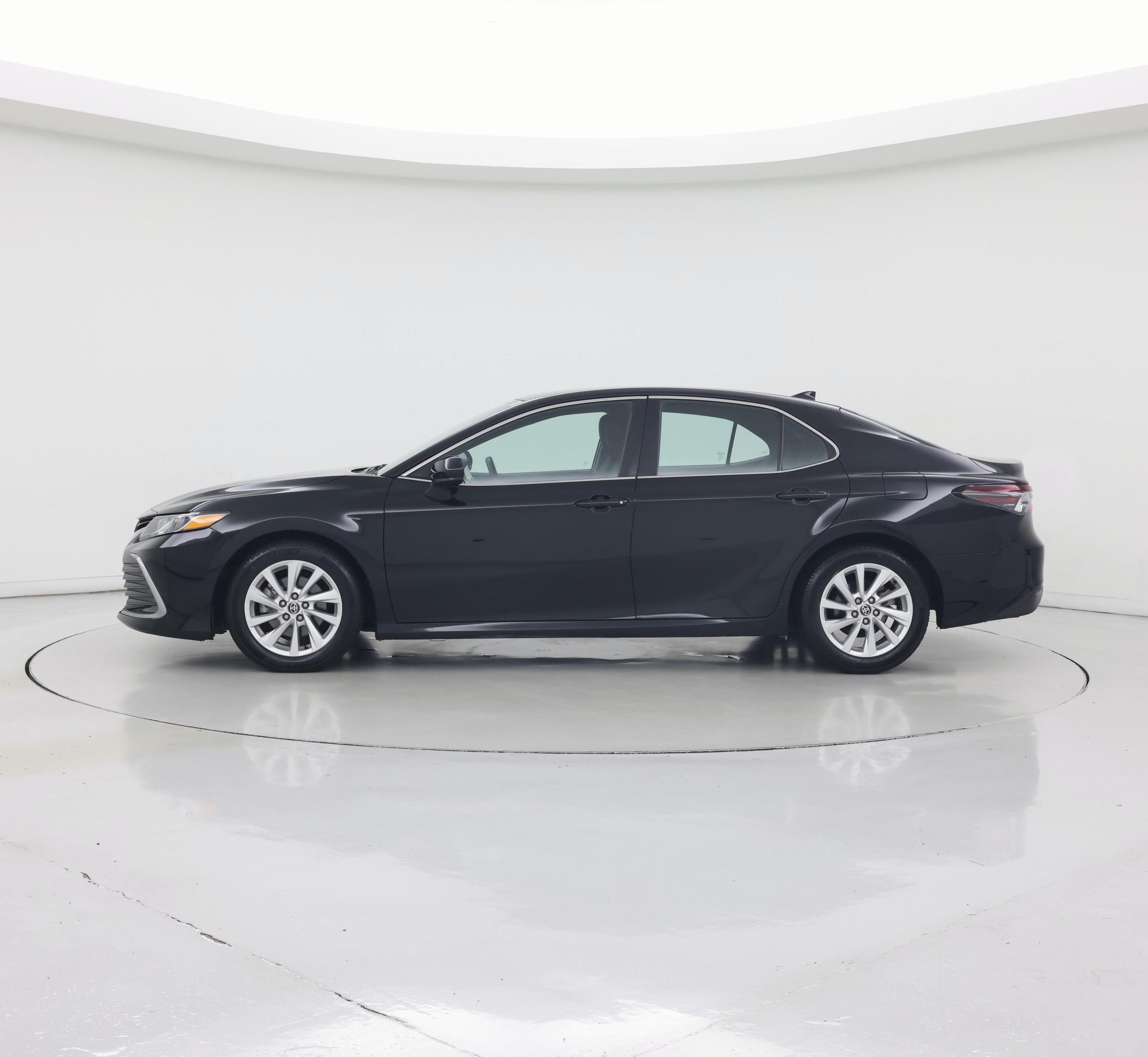 Thumbnail: 2024 Toyota Camry - 3