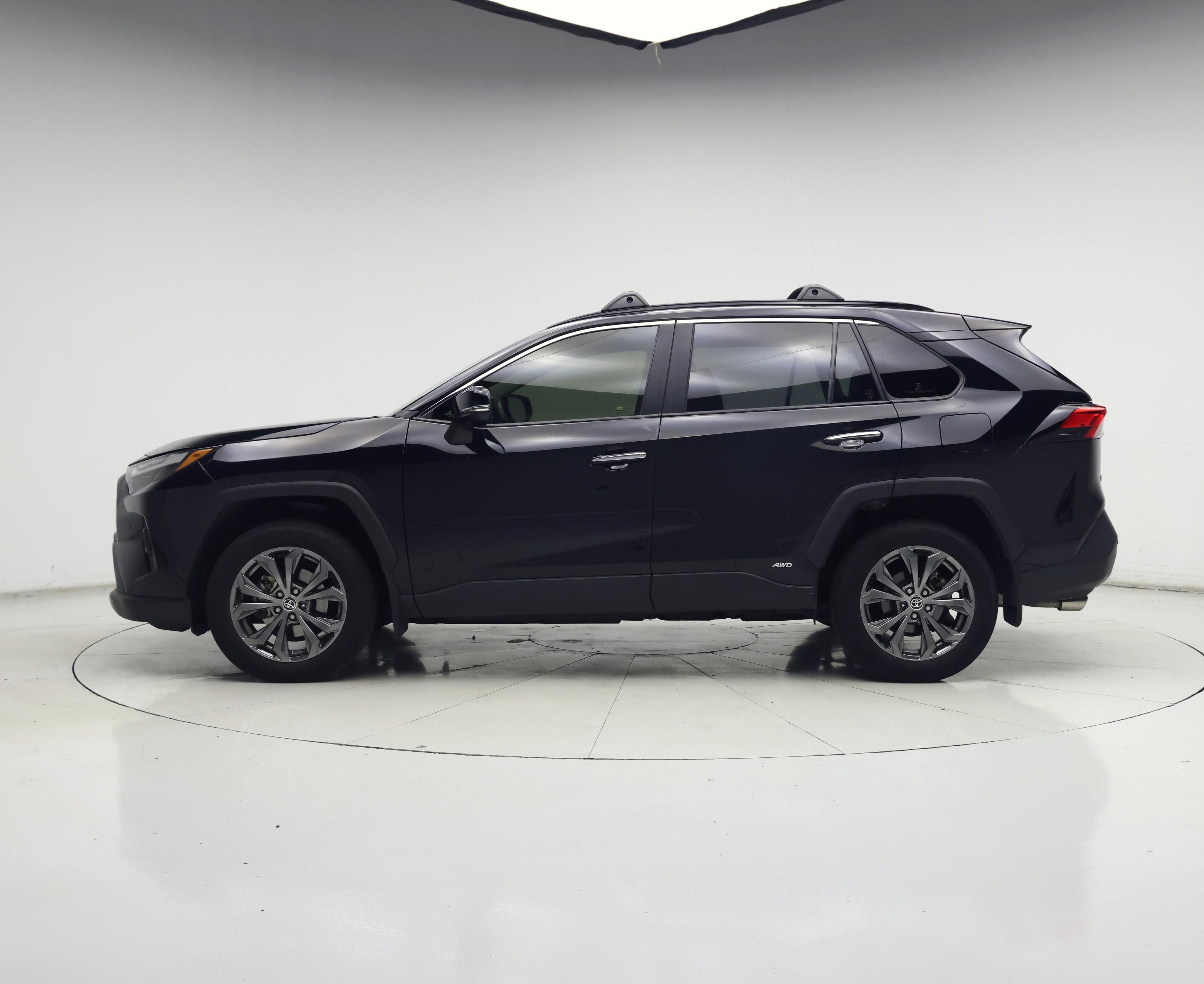 Thumbnail: 2024 Toyota RAV4 - 3