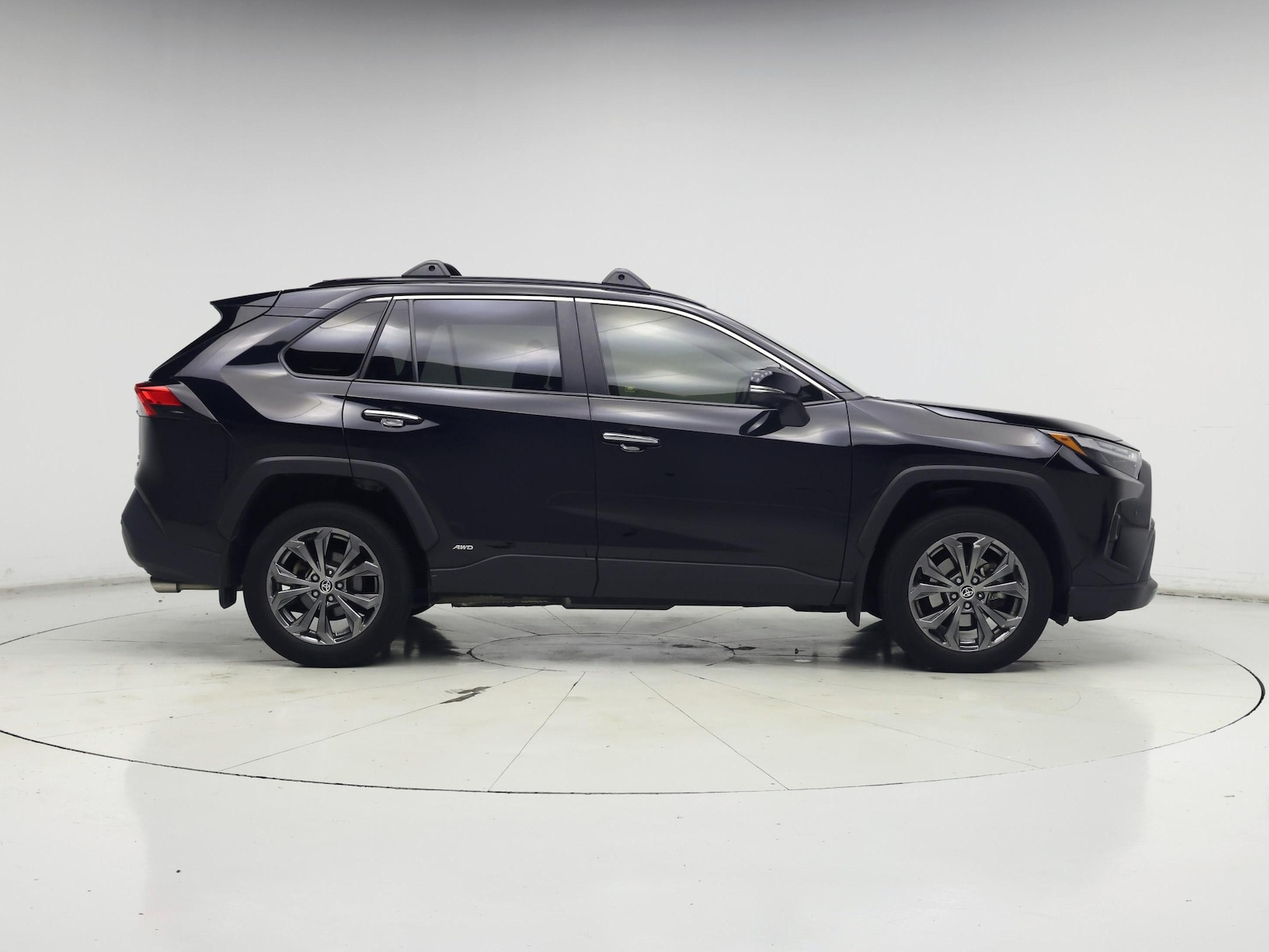 2024 Toyota RAV4 Limited - Photo 8
