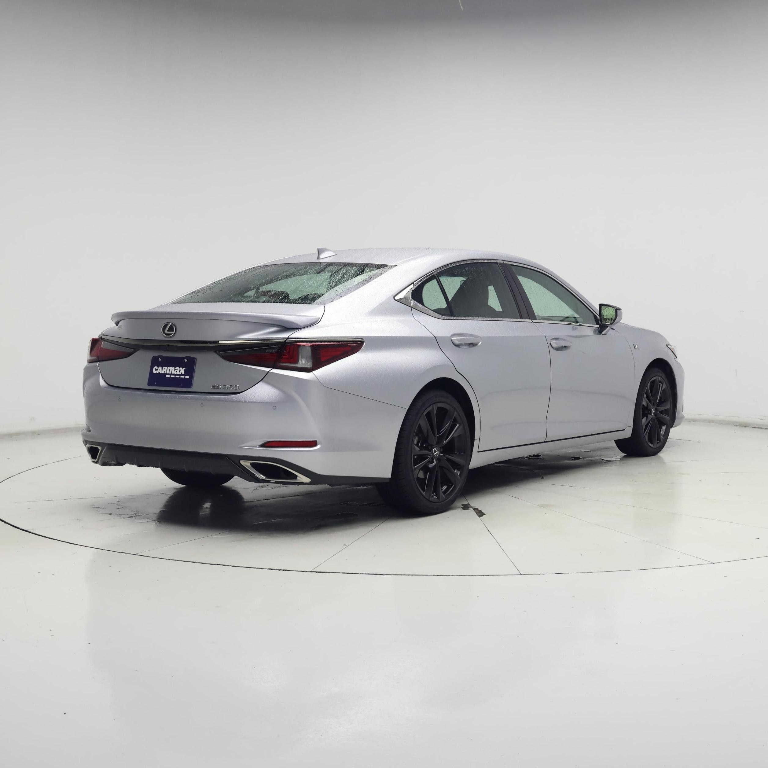 Thumbnail: 2023 Lexus ES - 8