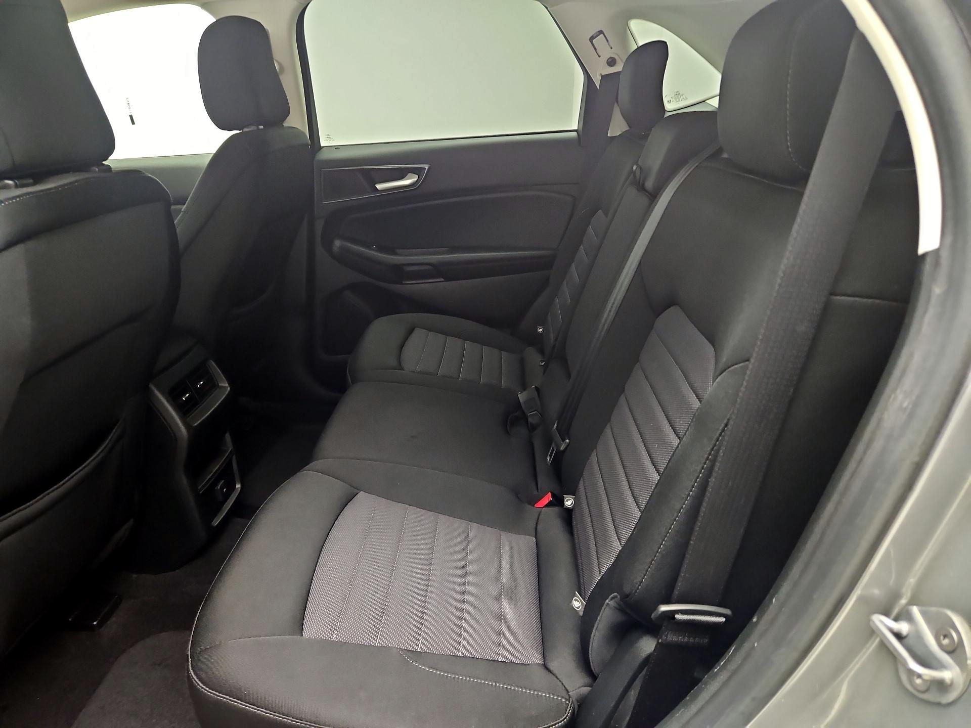 Thumbnail: 2020 Ford Edge - 19
