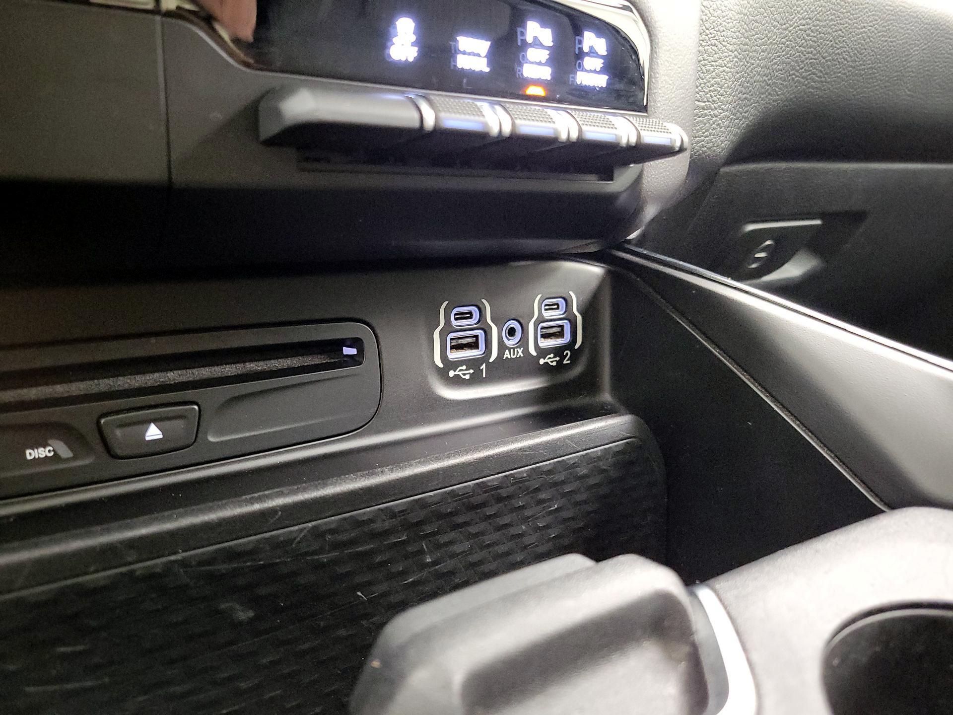 Thumbnail: 2019 RAM 1500 - 19