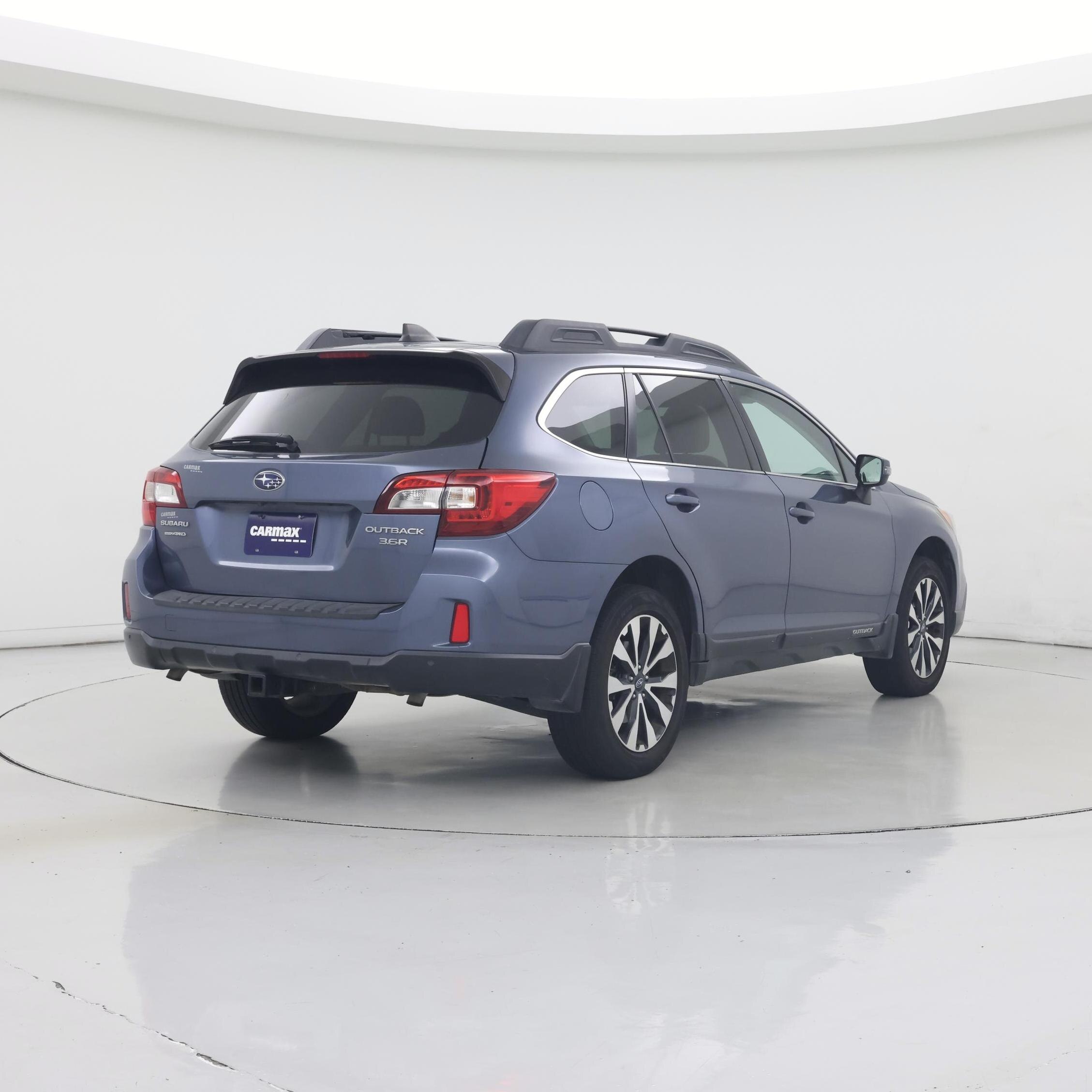 Thumbnail: 2017 Subaru Outback - 8