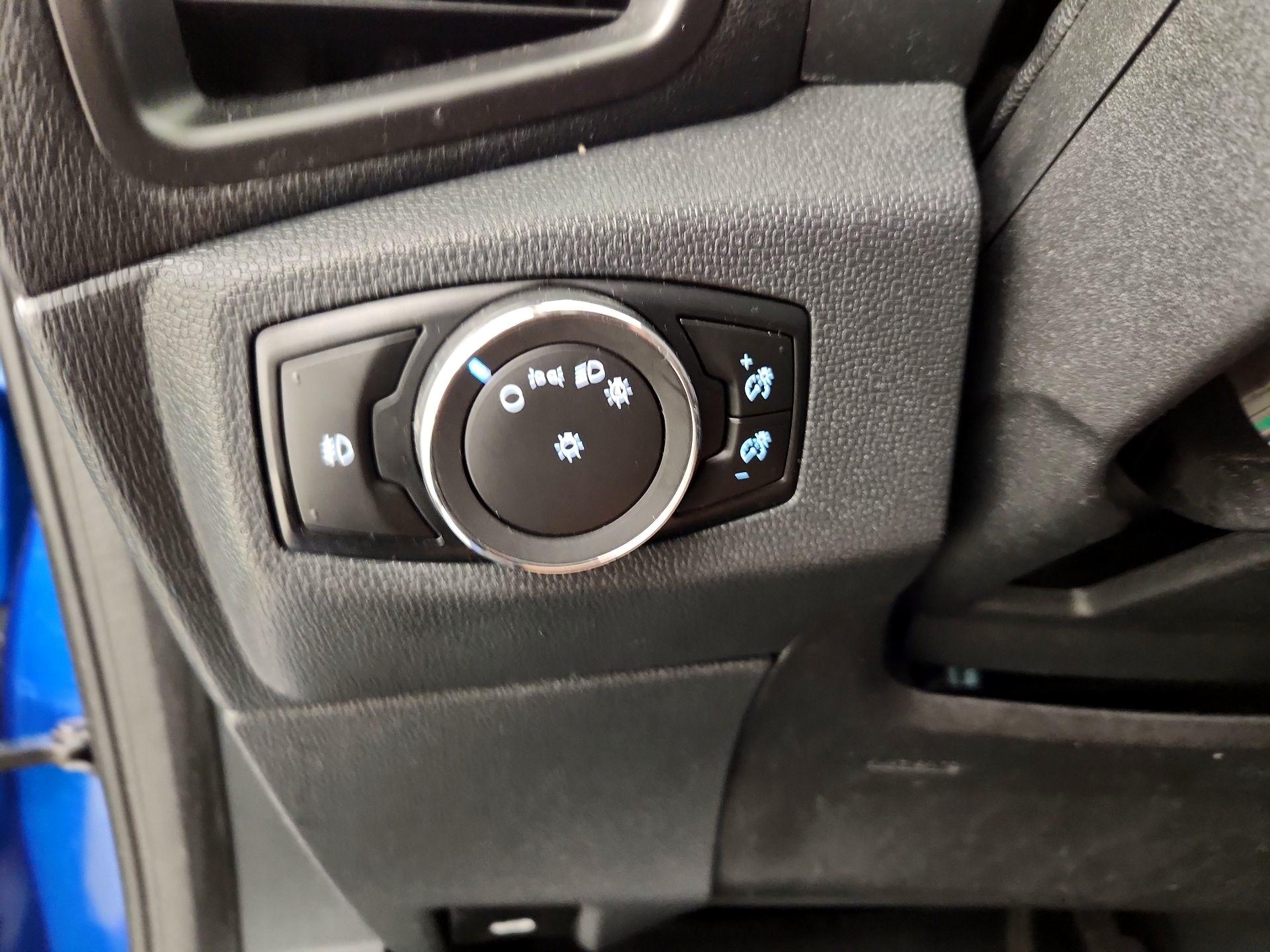 Thumbnail: 2019 Ford EcoSport - 13