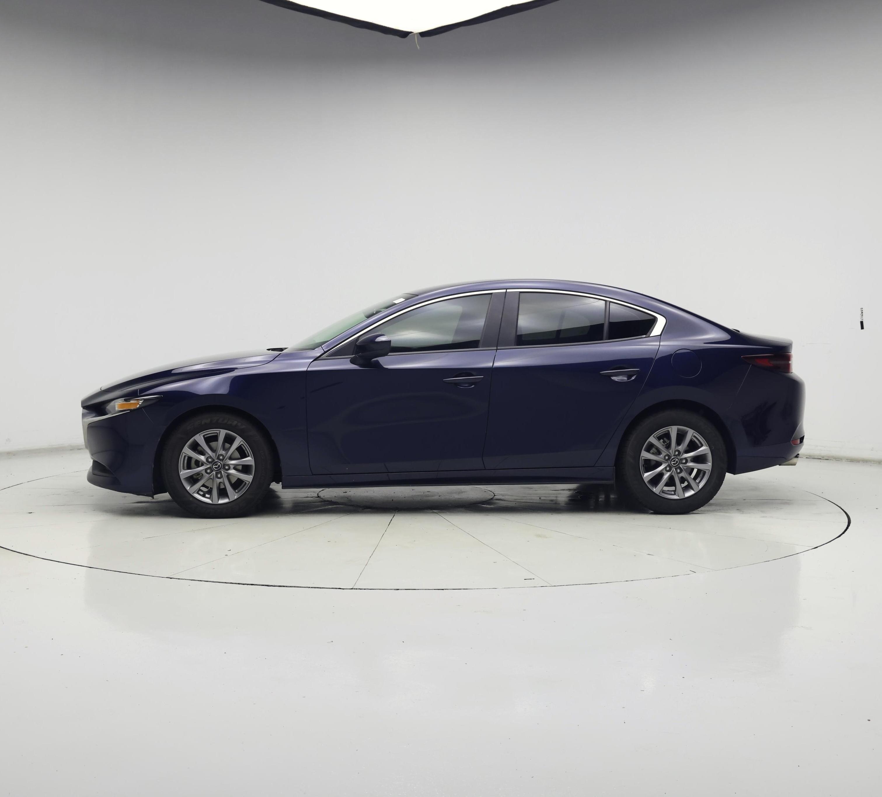 Thumbnail: 2021 Mazda Mazda3 - 3