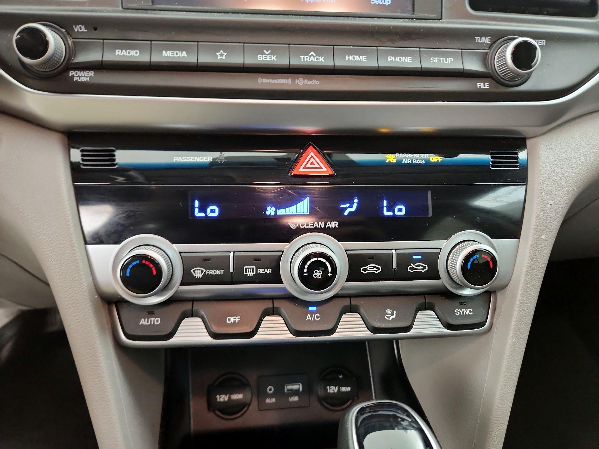 Thumbnail: 2020 Hyundai Elantra - 14