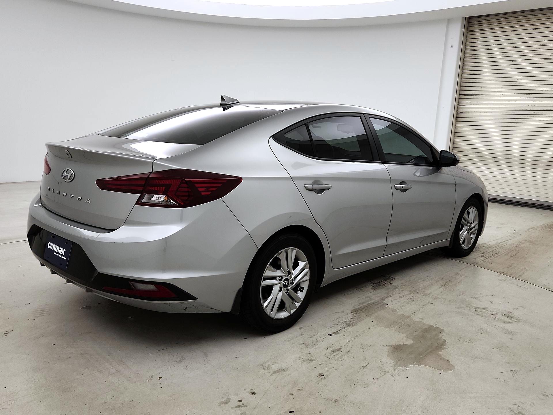Thumbnail: 2020 Hyundai Elantra - 5